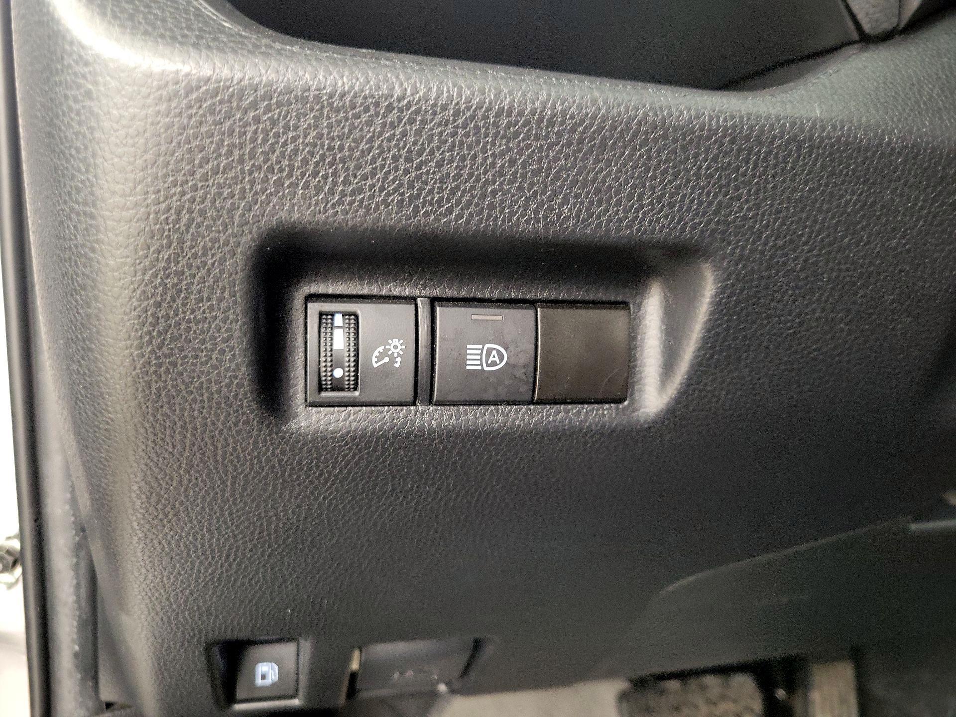 Thumbnail: 2024 Toyota RAV4 - 13