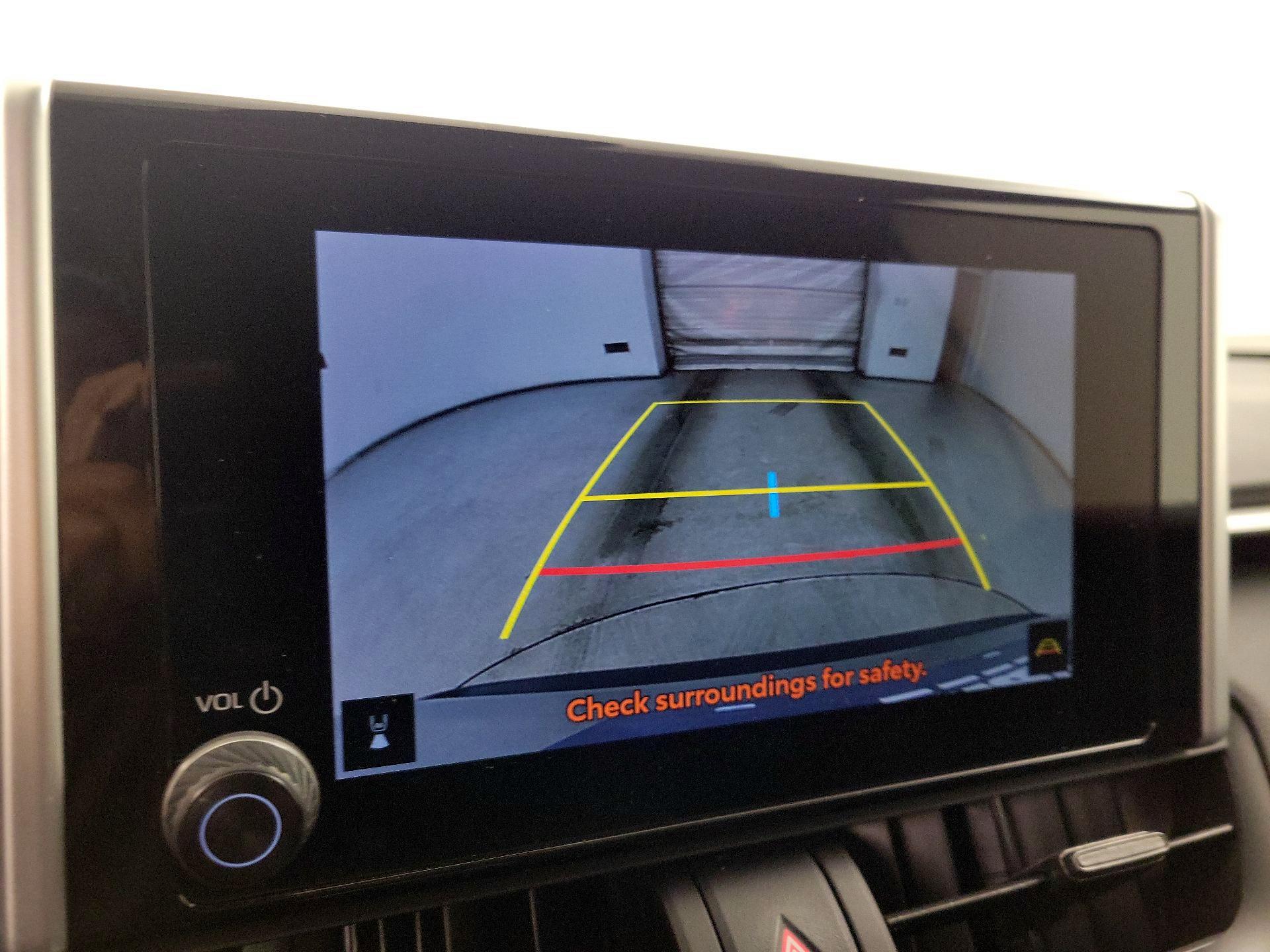 Thumbnail: 2024 Toyota RAV4 - 15