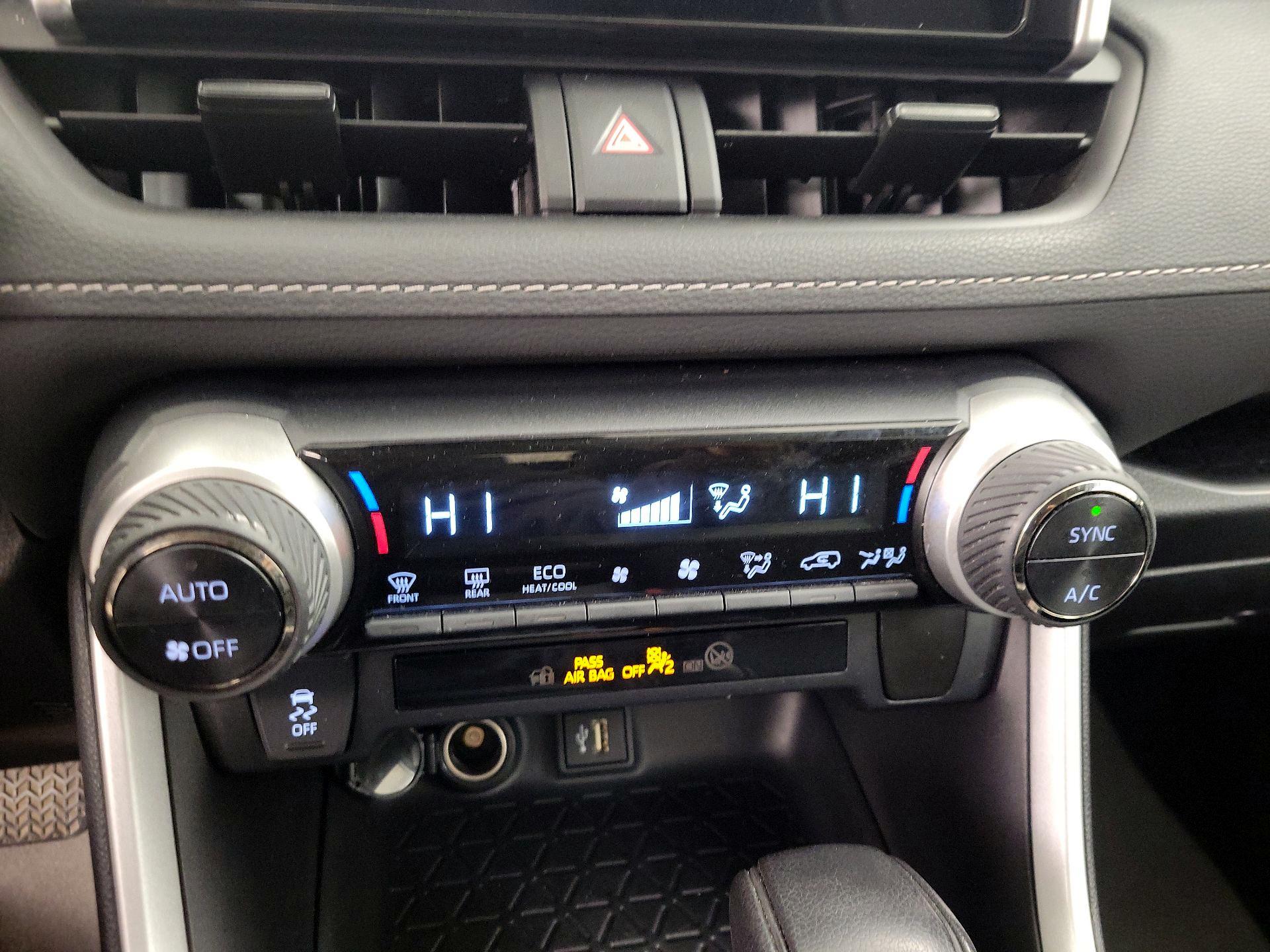 Thumbnail: 2024 Toyota RAV4 - 17