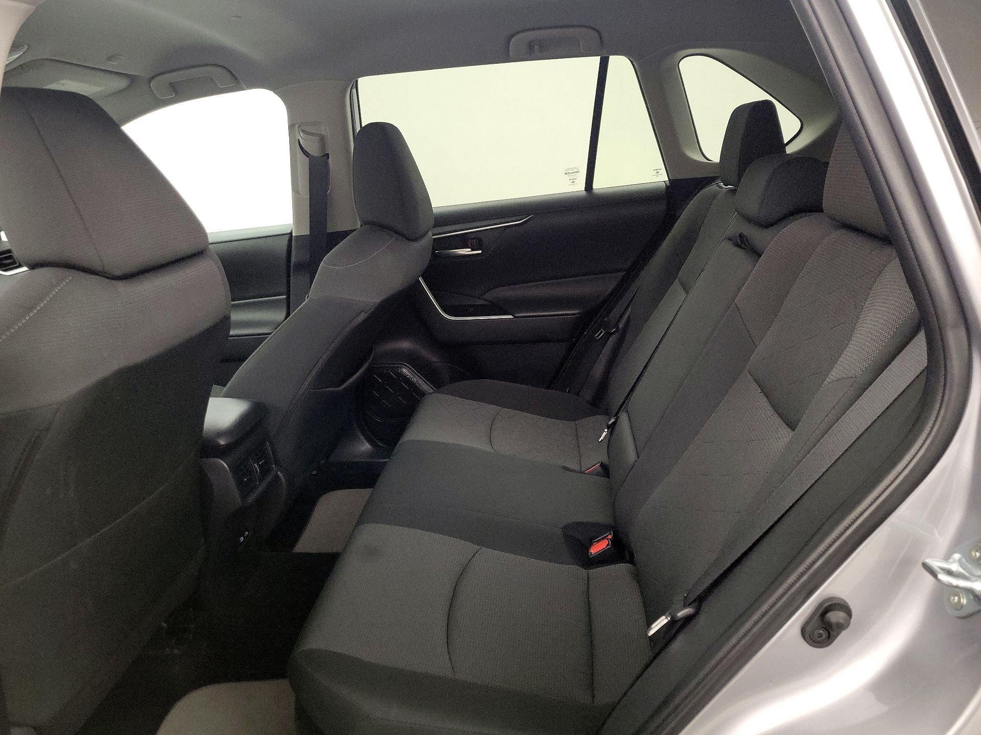 Thumbnail: 2024 Toyota RAV4 - 20