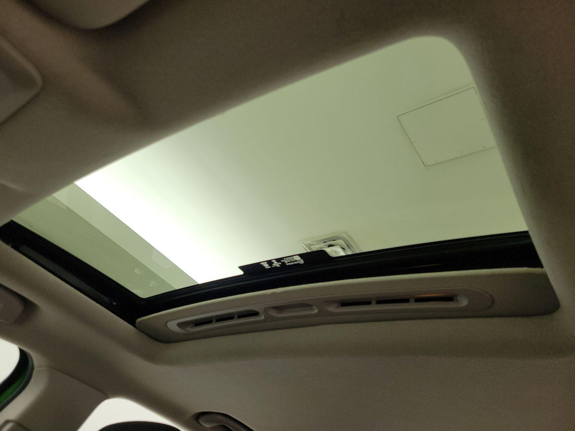 Thumbnail: 2015 Chevrolet Sonic - 18