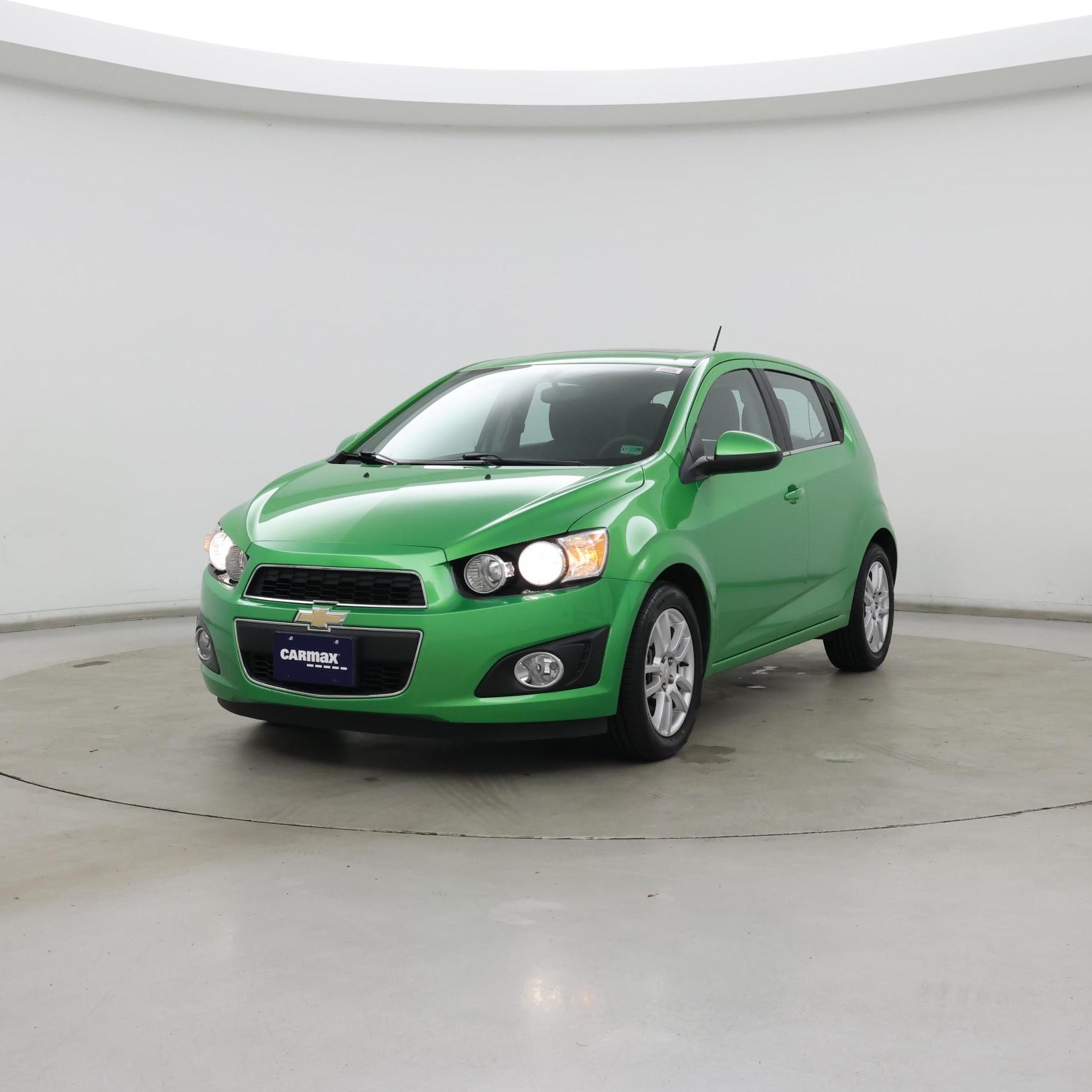 Thumbnail: 2015 Chevrolet Sonic - 4