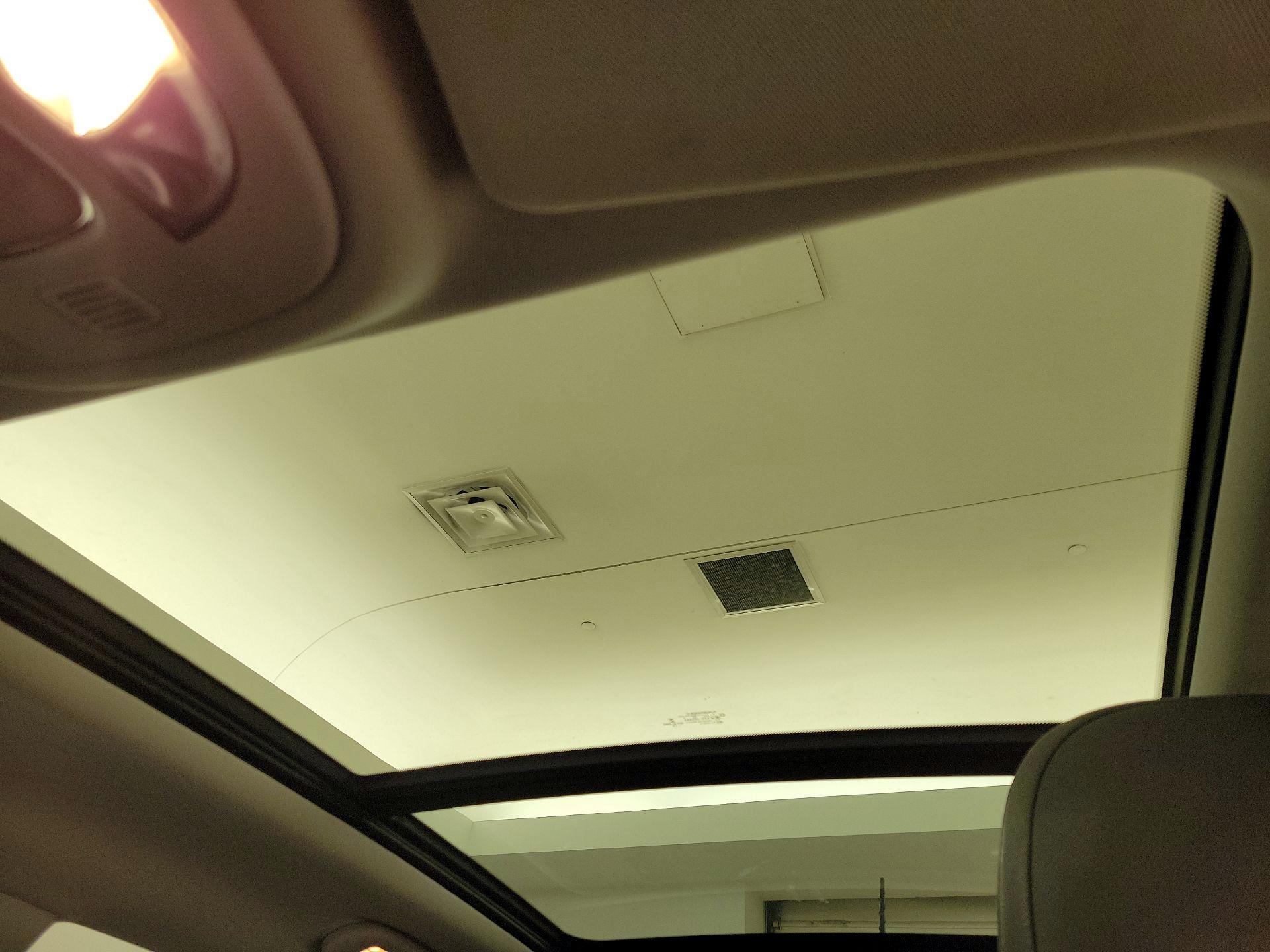 Thumbnail: 2020 Jeep Compass - 19