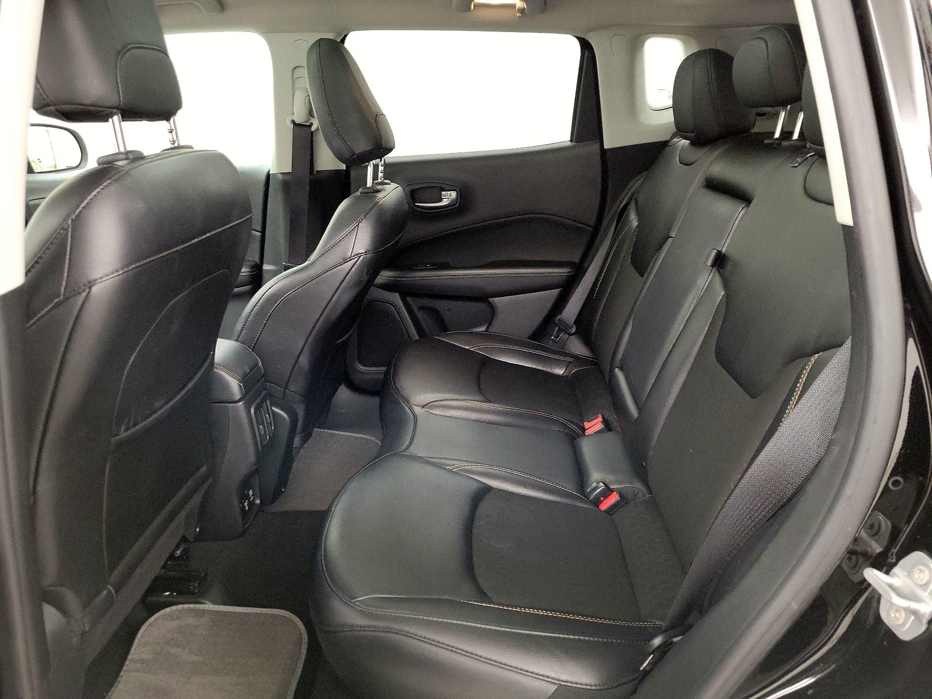 Thumbnail: 2020 Jeep Compass - 20