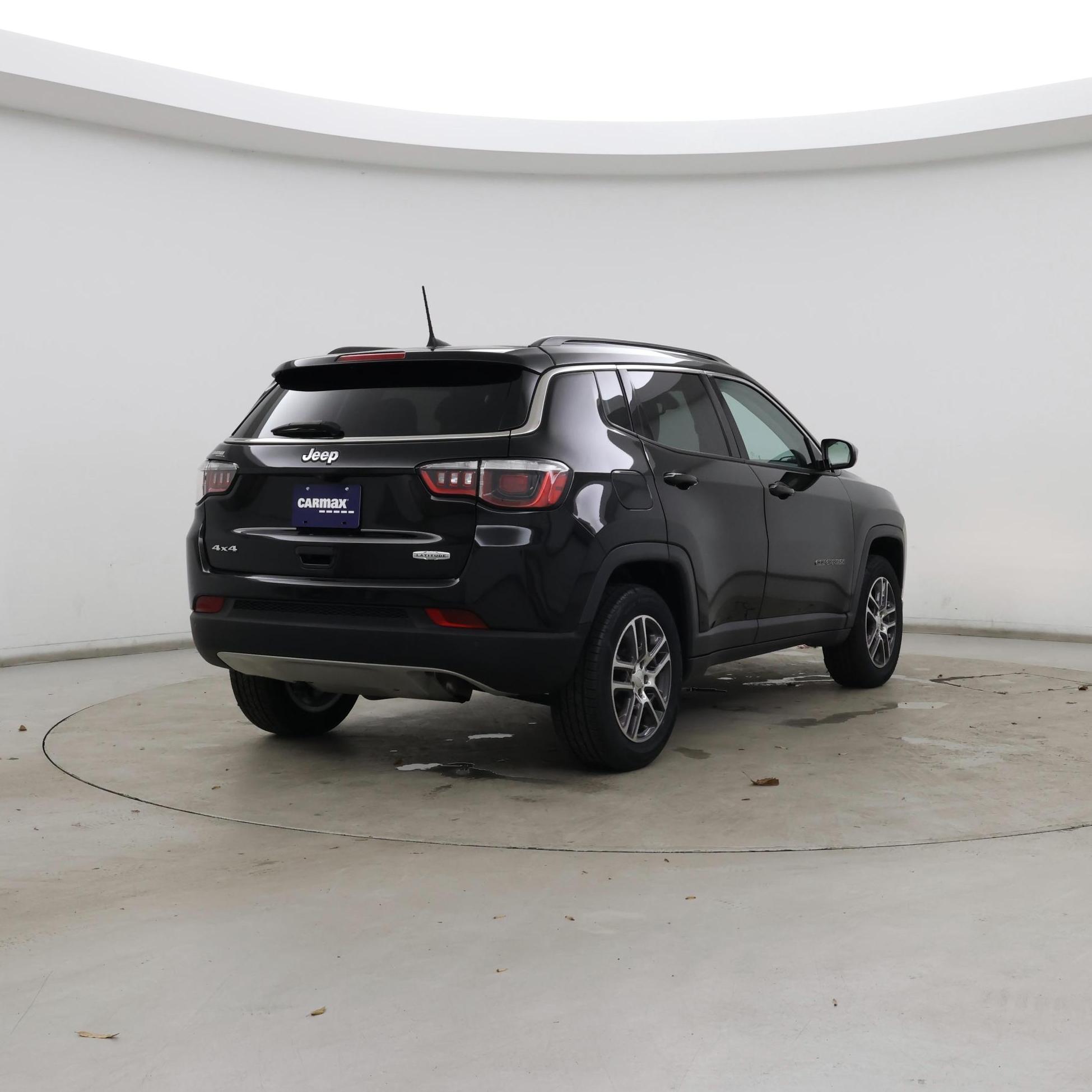 Thumbnail: 2020 Jeep Compass - 8