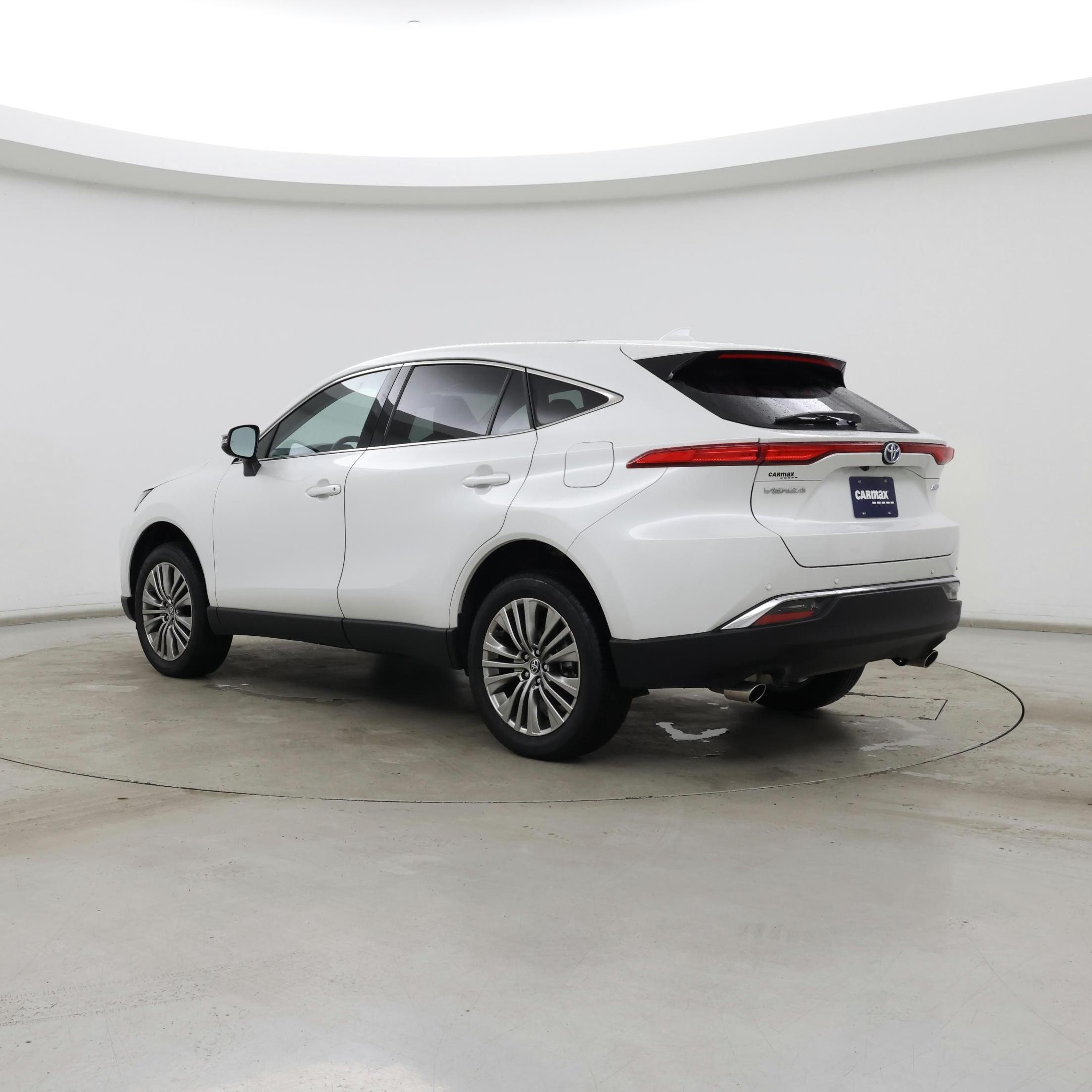 Thumbnail: 2024 Toyota Venza - 2