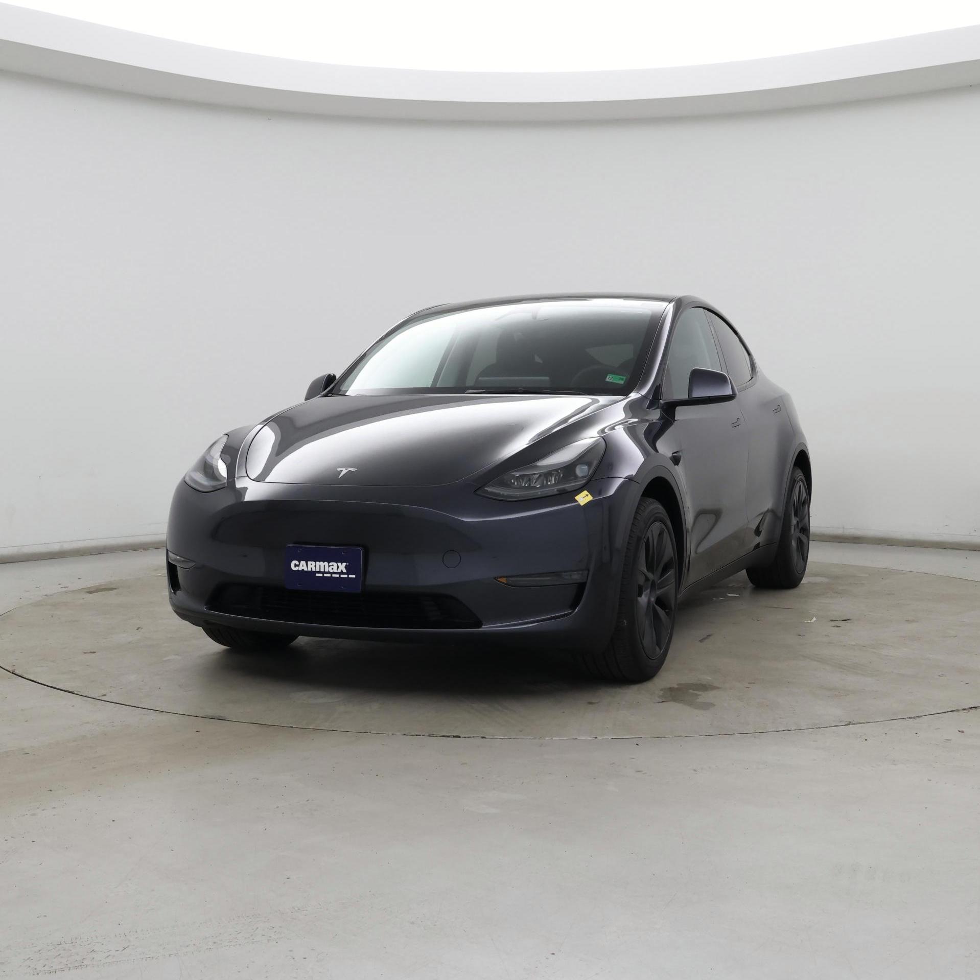 Thumbnail: 2025 Tesla Model Y - 4