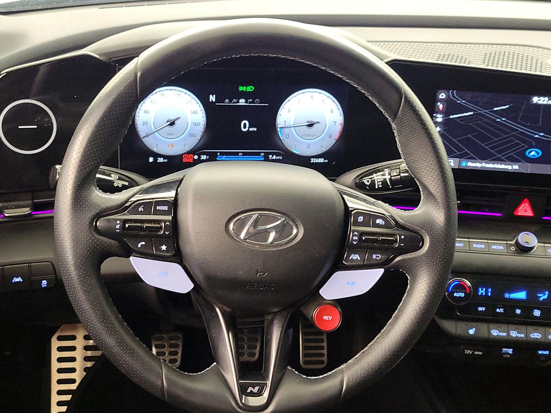 Thumbnail: 2023 Hyundai Elantra - 10