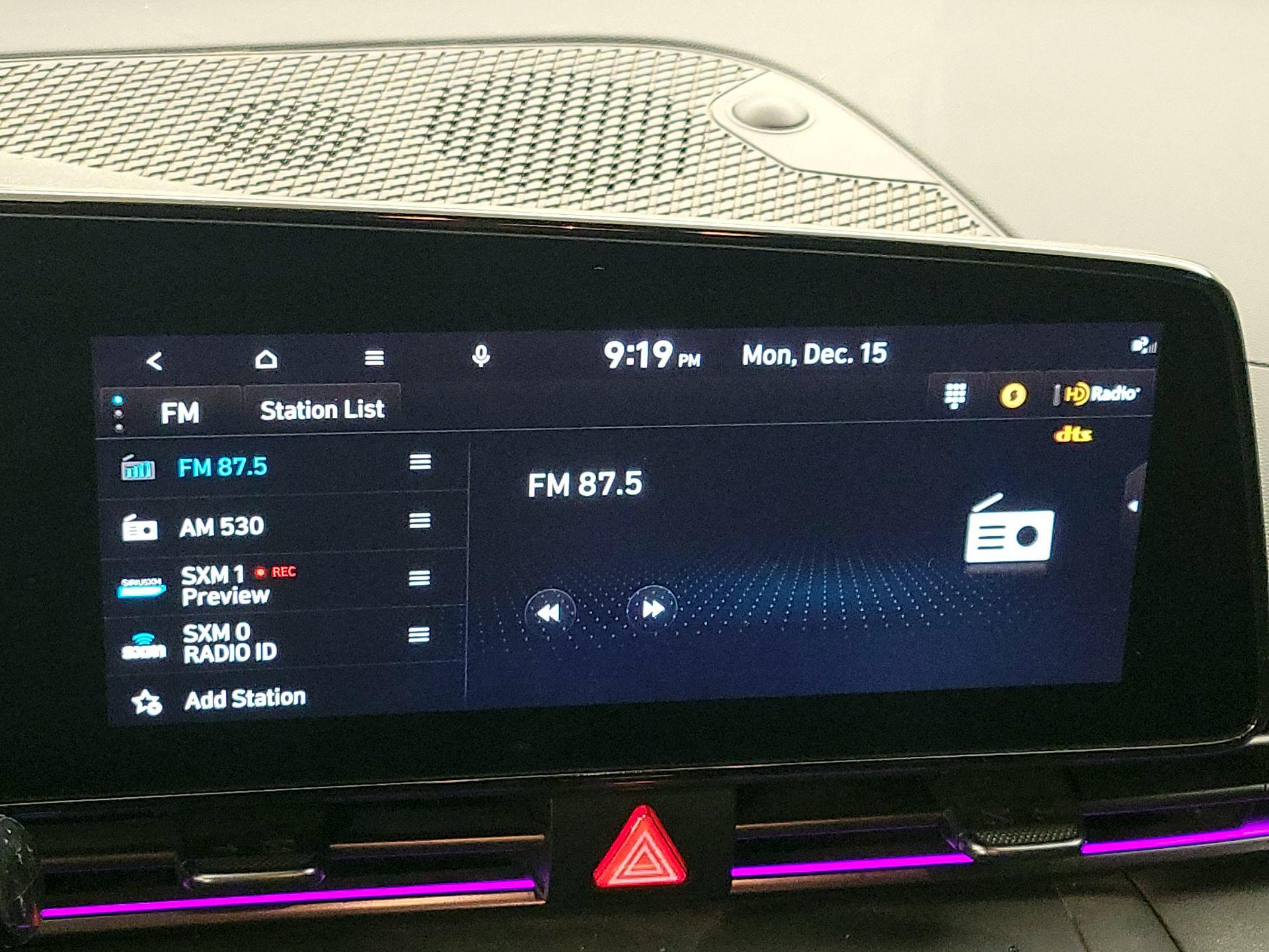 Thumbnail: 2023 Hyundai Elantra - 16