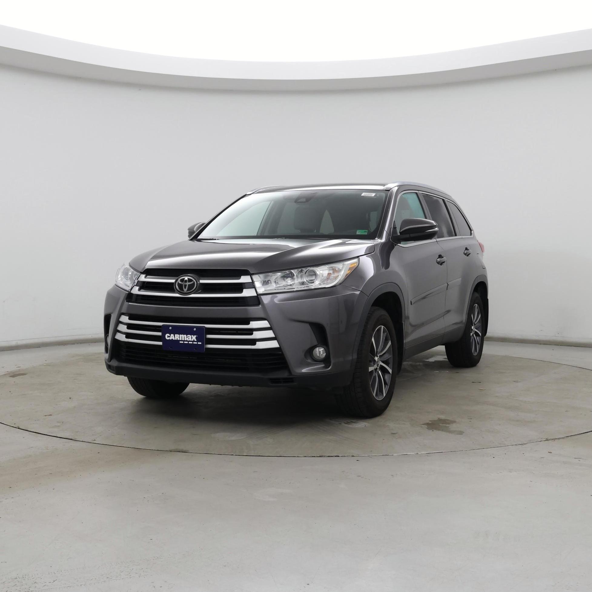 Thumbnail: 2019 Toyota Highlander - 4