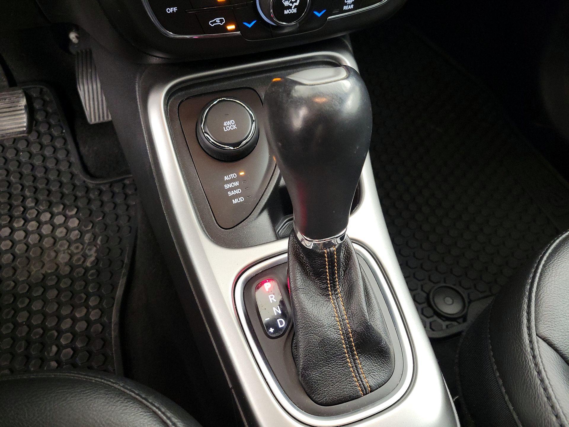 Thumbnail: 2019 Jeep Compass - 17