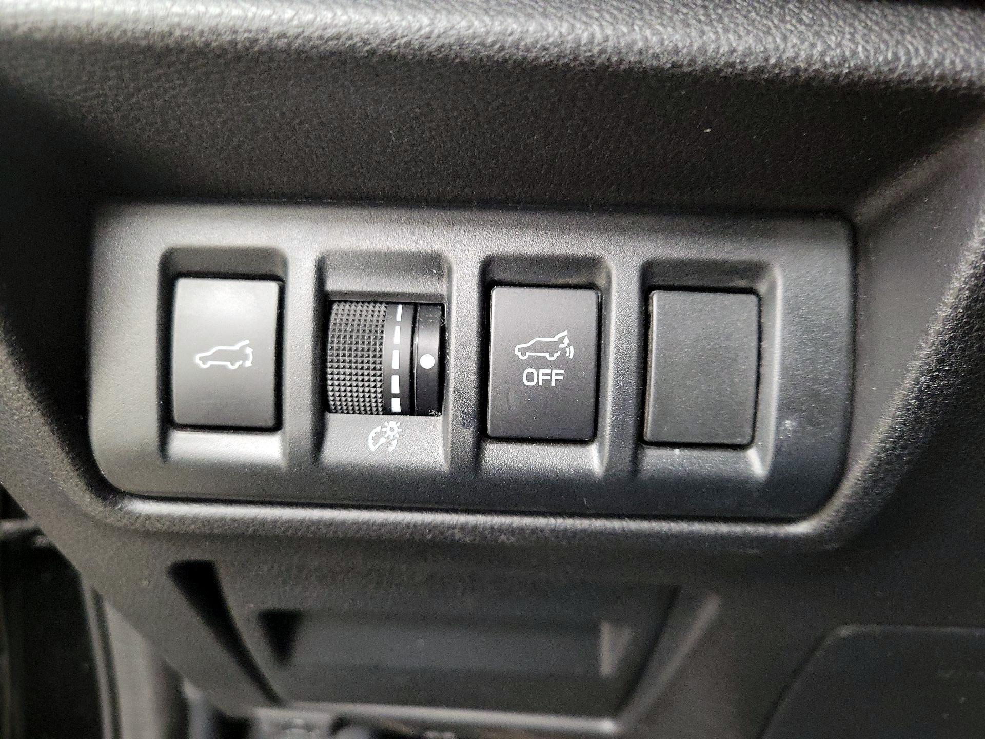 Thumbnail: 2022 Subaru Outback - 13