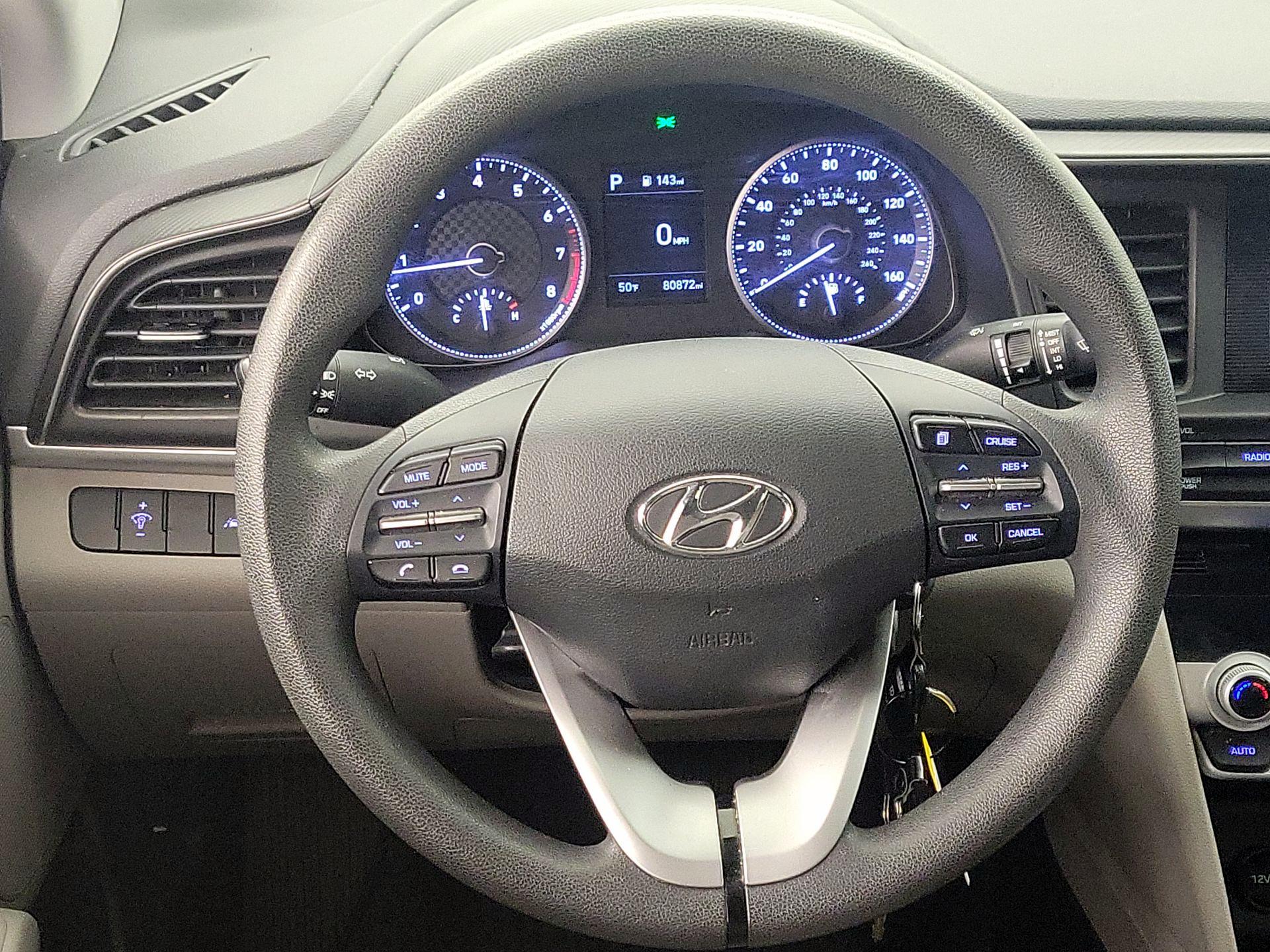 Thumbnail: 2020 Hyundai Elantra - 10