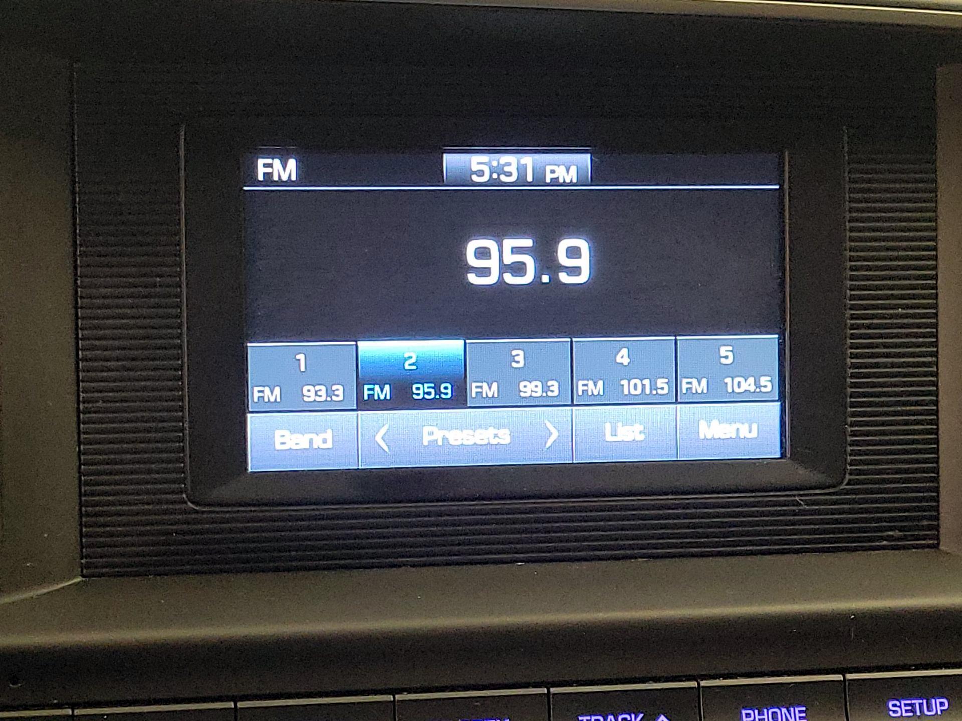 Thumbnail: 2020 Hyundai Elantra - 15