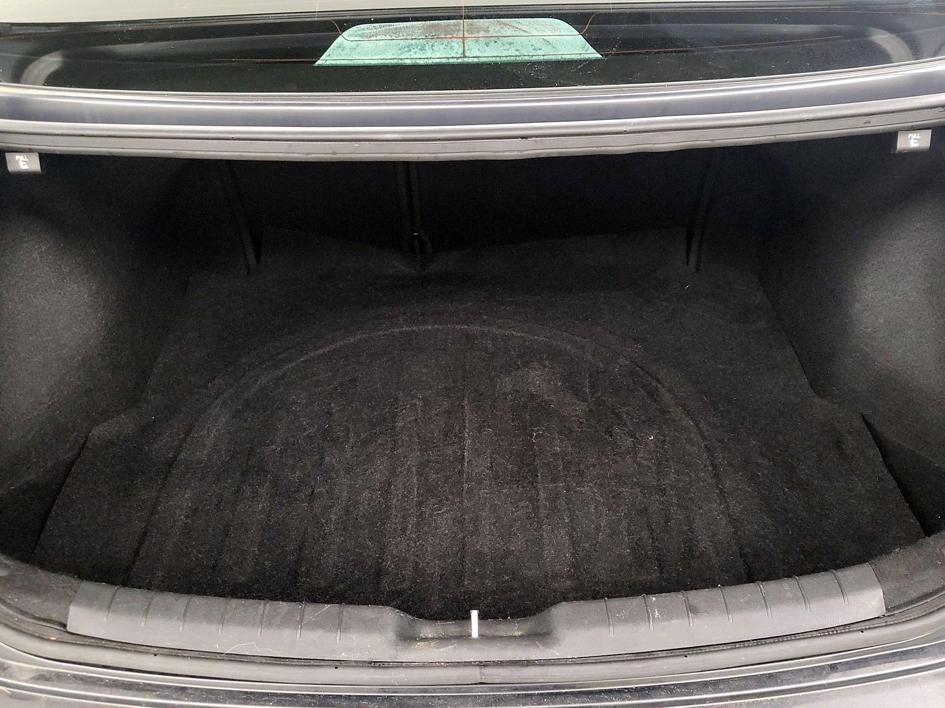 Thumbnail: 2020 Hyundai Elantra - 20