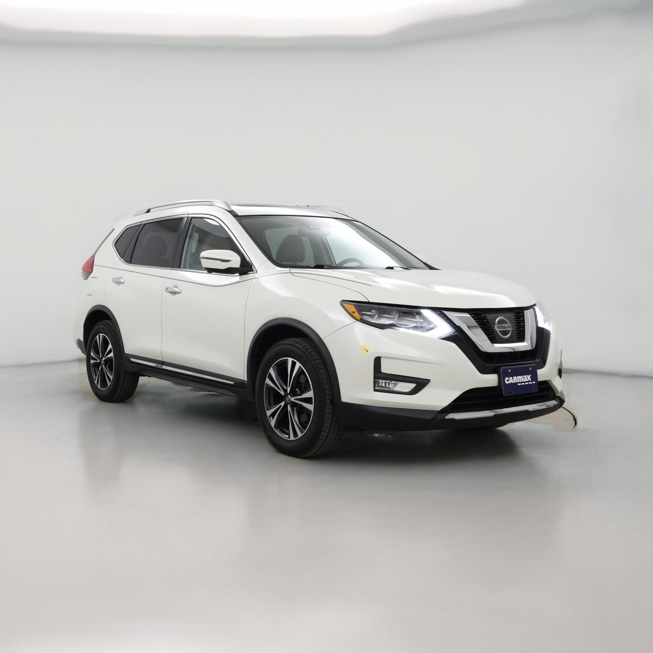 Thumbnail: 2017 Nissan Rogue - 1