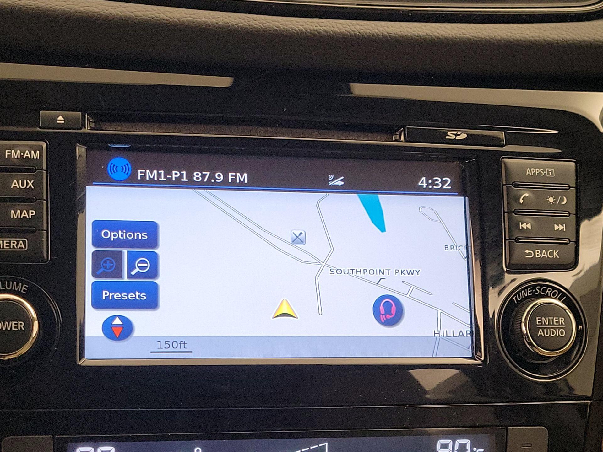 Thumbnail: 2017 Nissan Rogue - 14