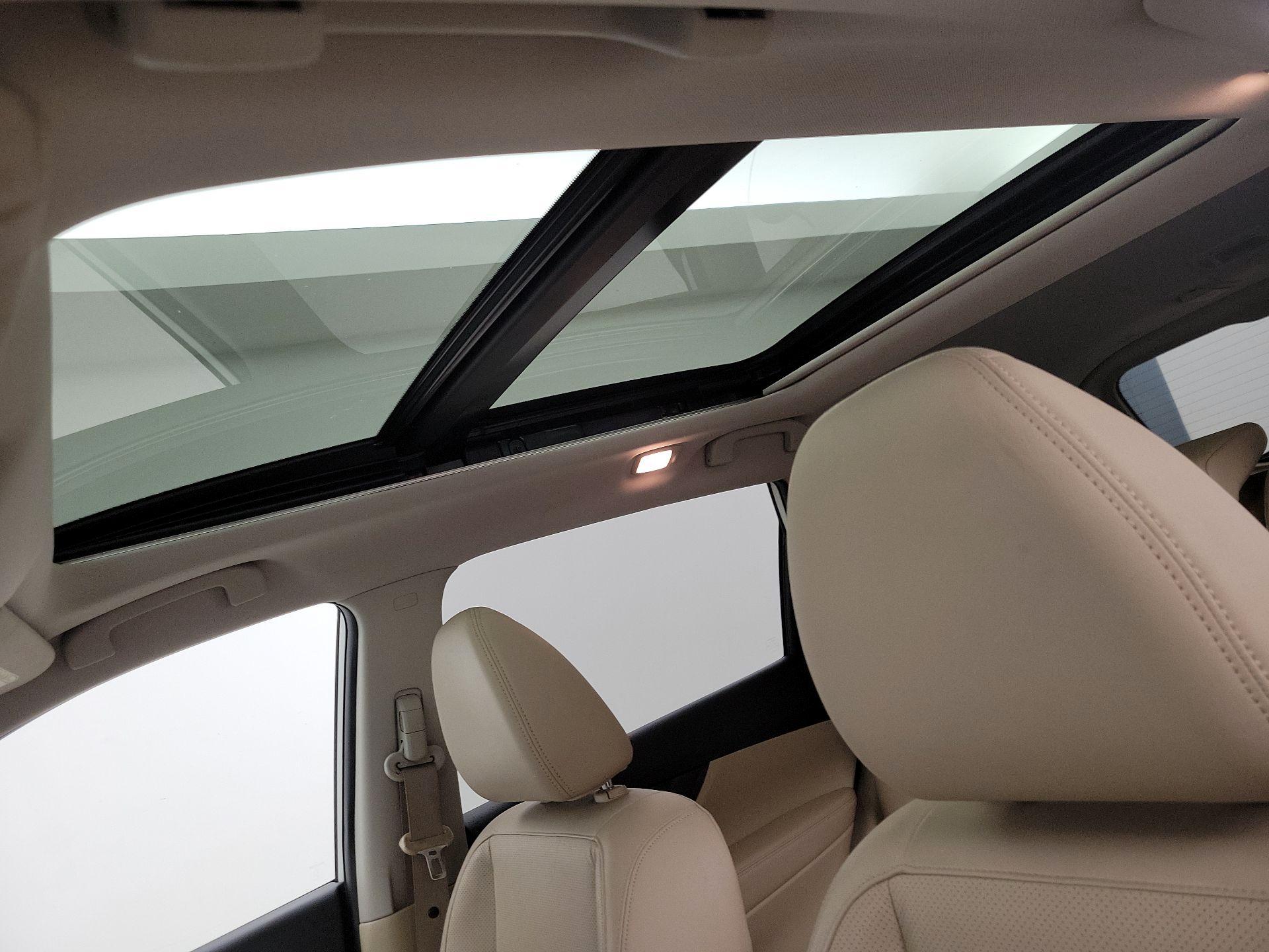 Thumbnail: 2017 Nissan Rogue - 20