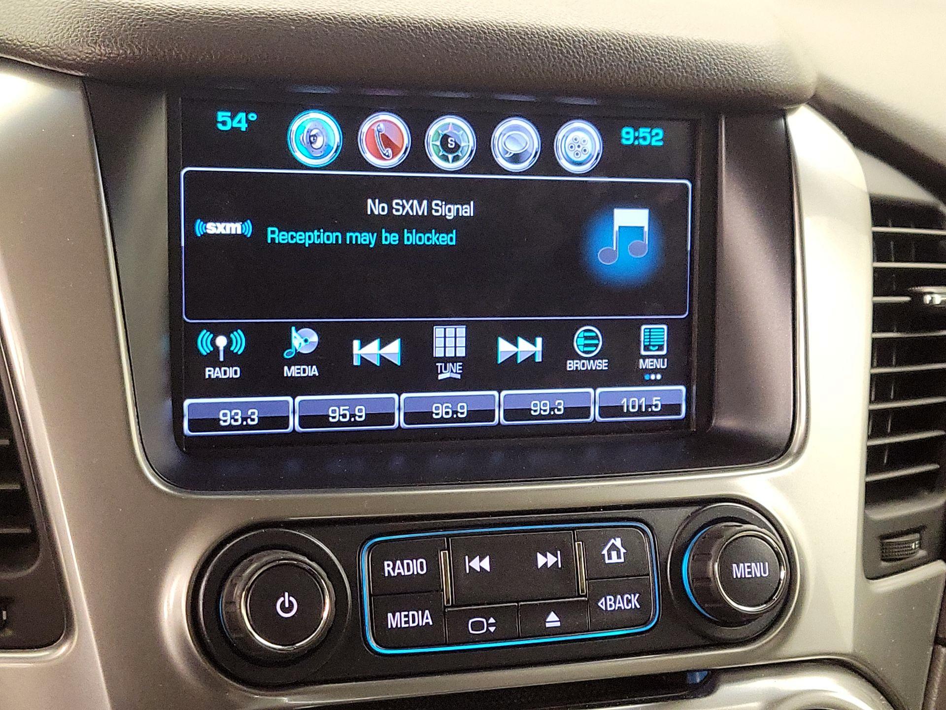 Thumbnail: 2017 Chevrolet Tahoe - 16