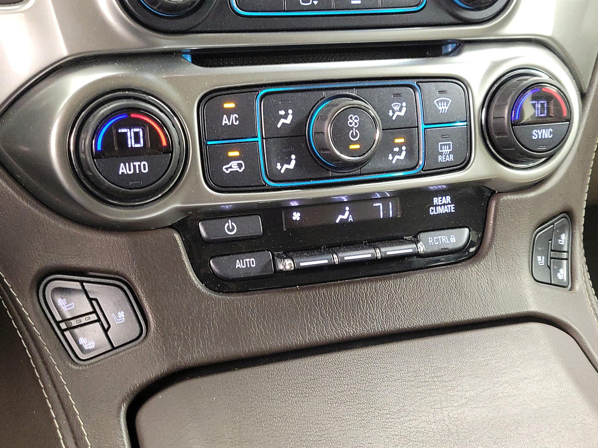 Thumbnail: 2017 Chevrolet Tahoe - 17