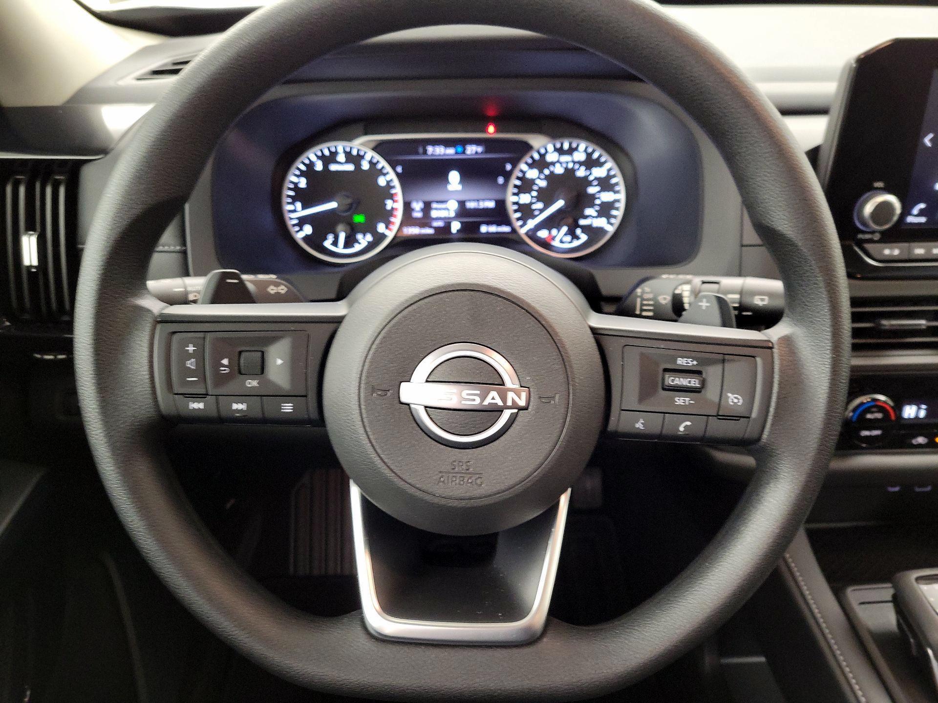 Thumbnail: 2025 Nissan Pathfinder - 10