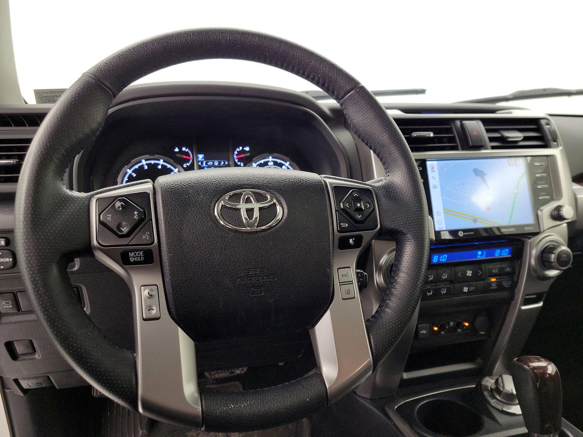 Thumbnail: 2022 Toyota 4Runner - 10