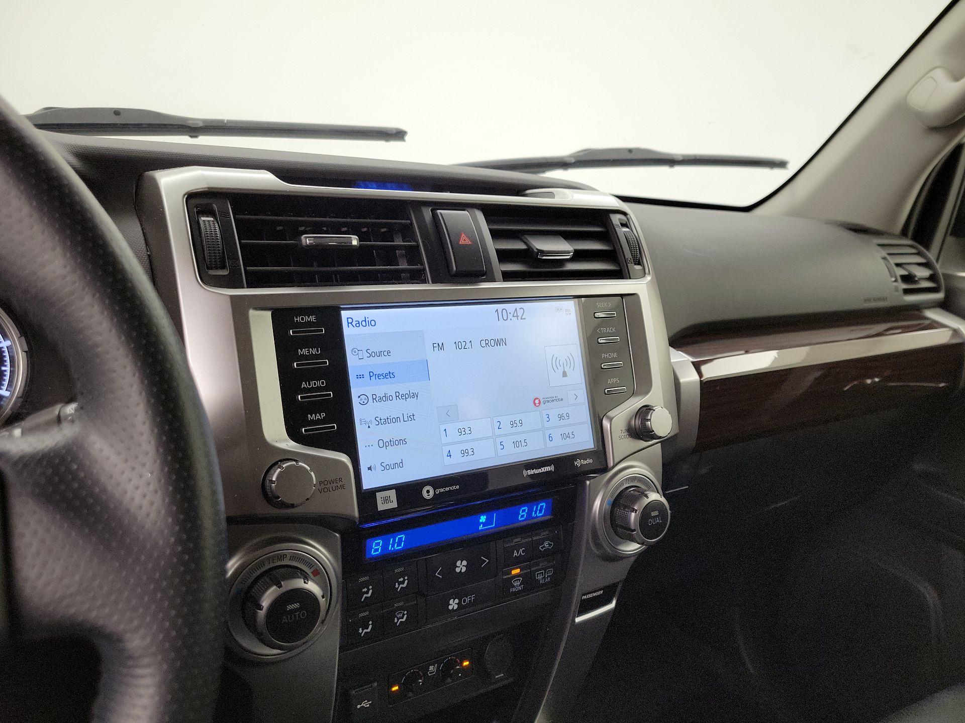 Thumbnail: 2022 Toyota 4Runner - 16