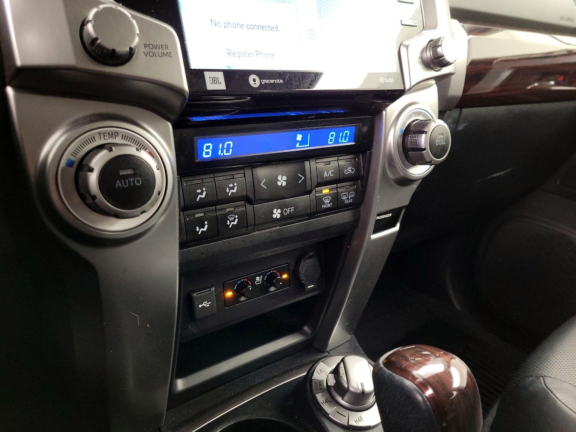 Thumbnail: 2022 Toyota 4Runner - 17