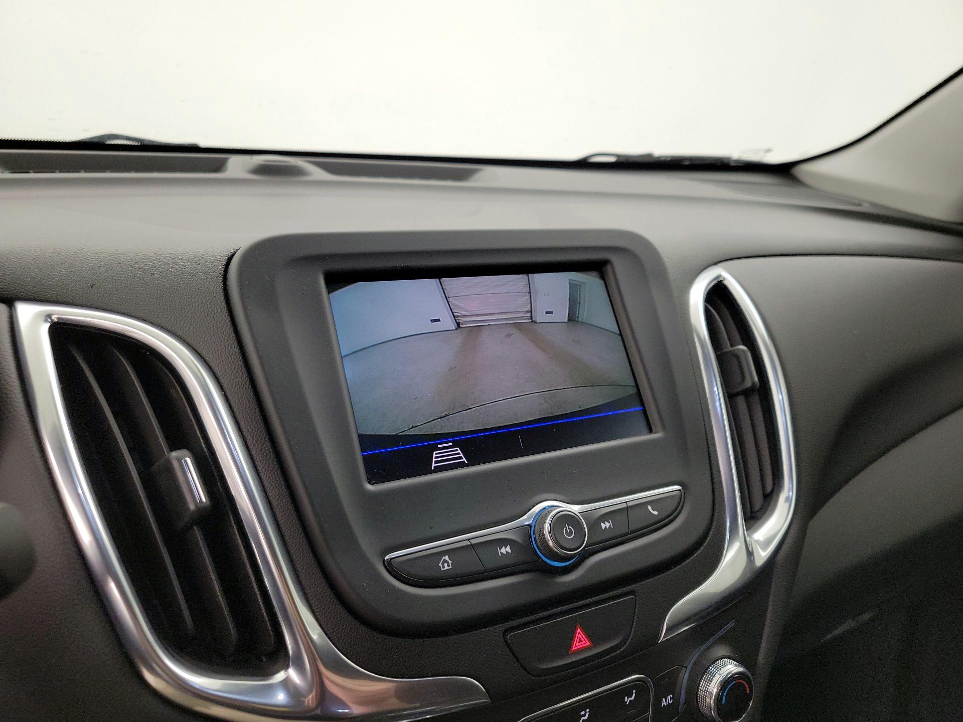 Thumbnail: 2021 Chevrolet Equinox - 14