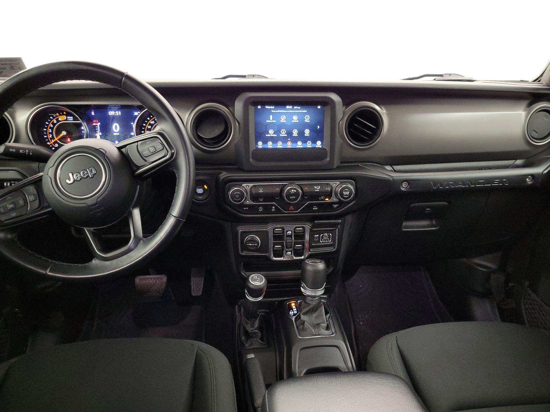 Thumbnail: 2021 Jeep Wrangler - 9