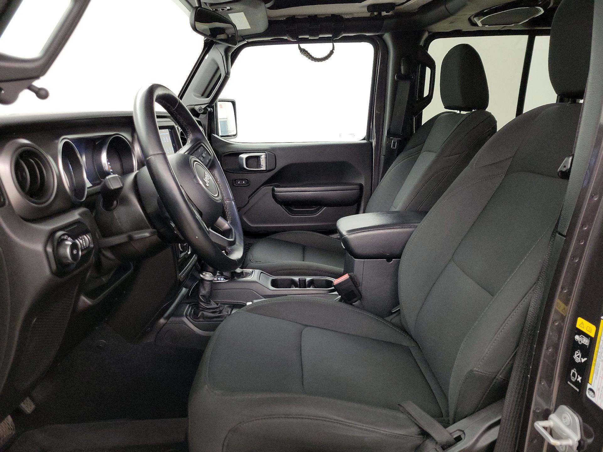 Thumbnail: 2021 Jeep Wrangler - 11