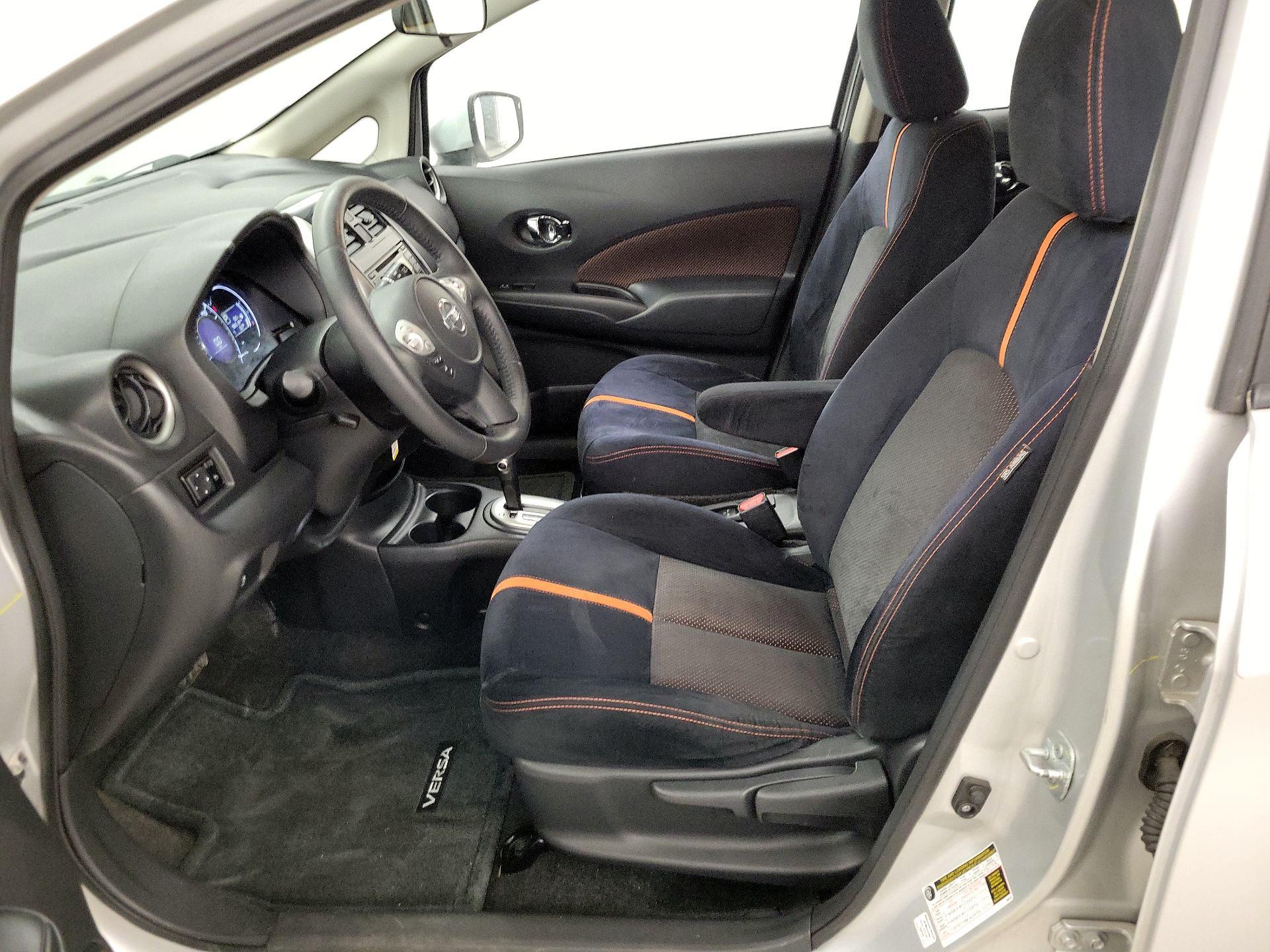 Thumbnail: 2016 Nissan Versa Note - 11