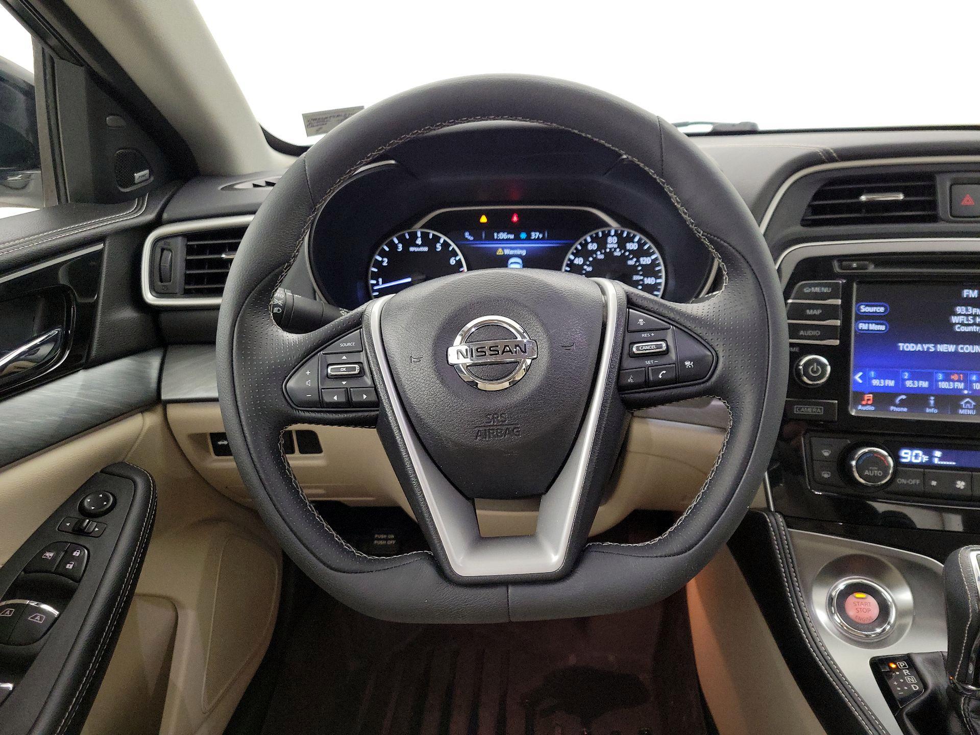 Thumbnail: 2017 Nissan Maxima - 10