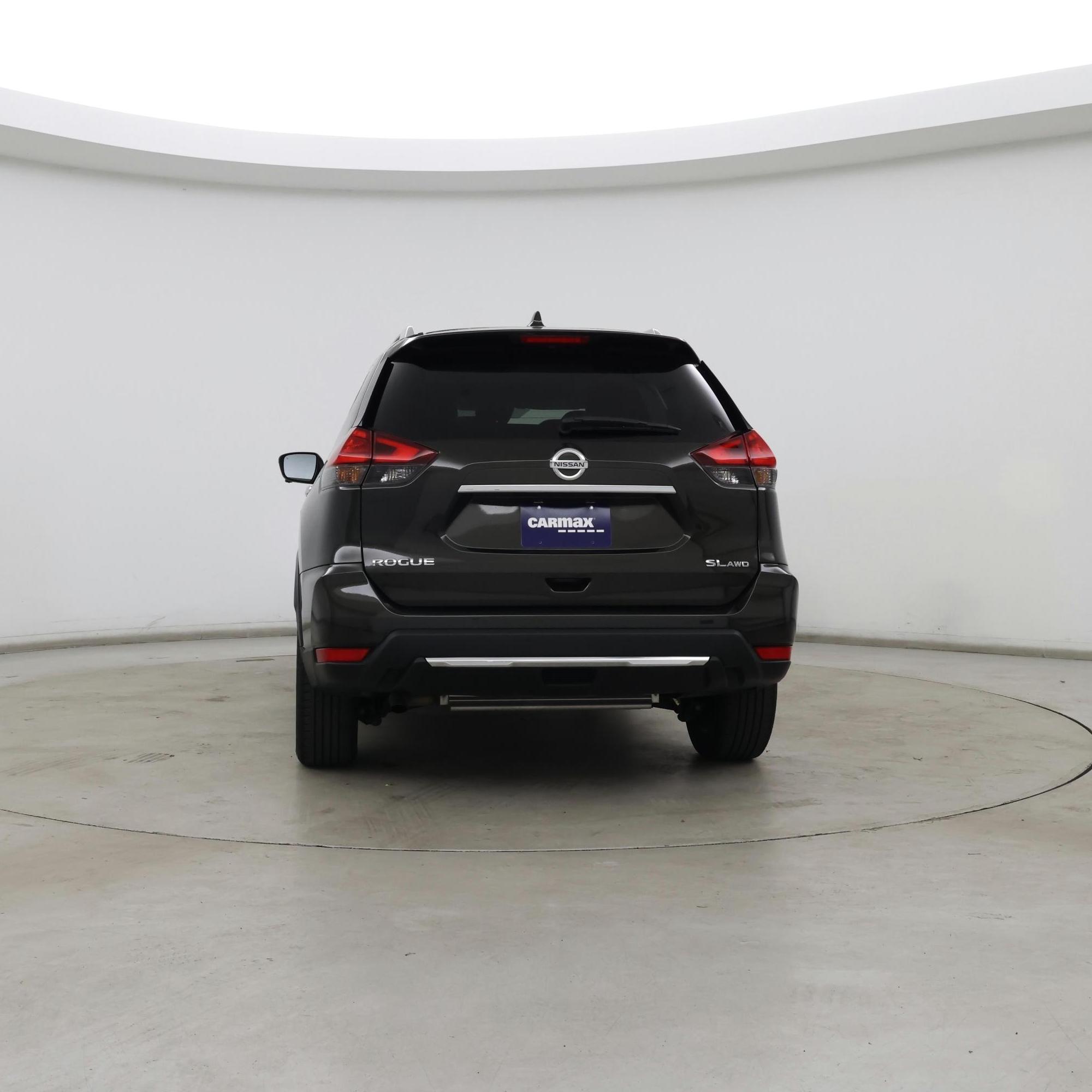 Thumbnail: 2017 Nissan Rogue - 6