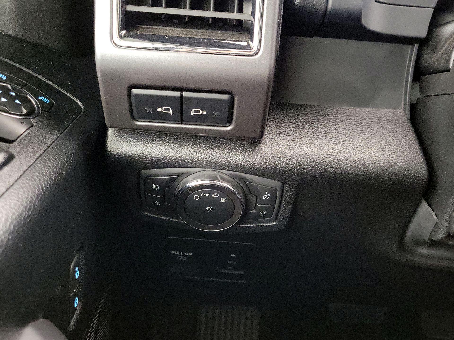 Thumbnail: 2018 Ford F-150 - 13