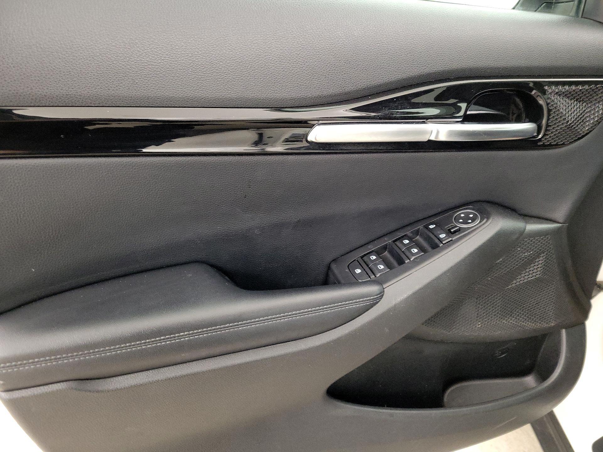 Thumbnail: 2021 Kia Seltos - 12