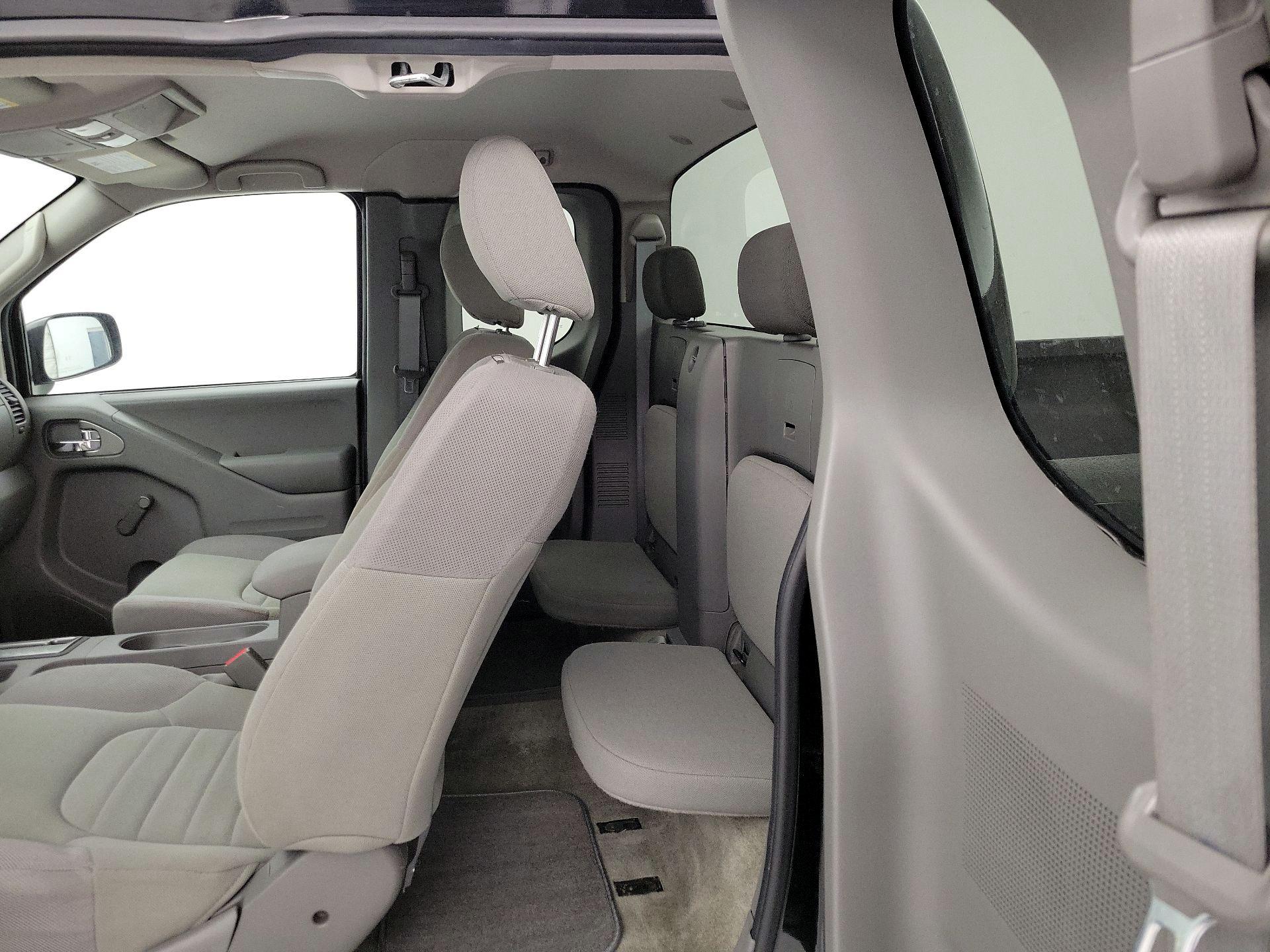 Thumbnail: 2017 Nissan Frontier - 18