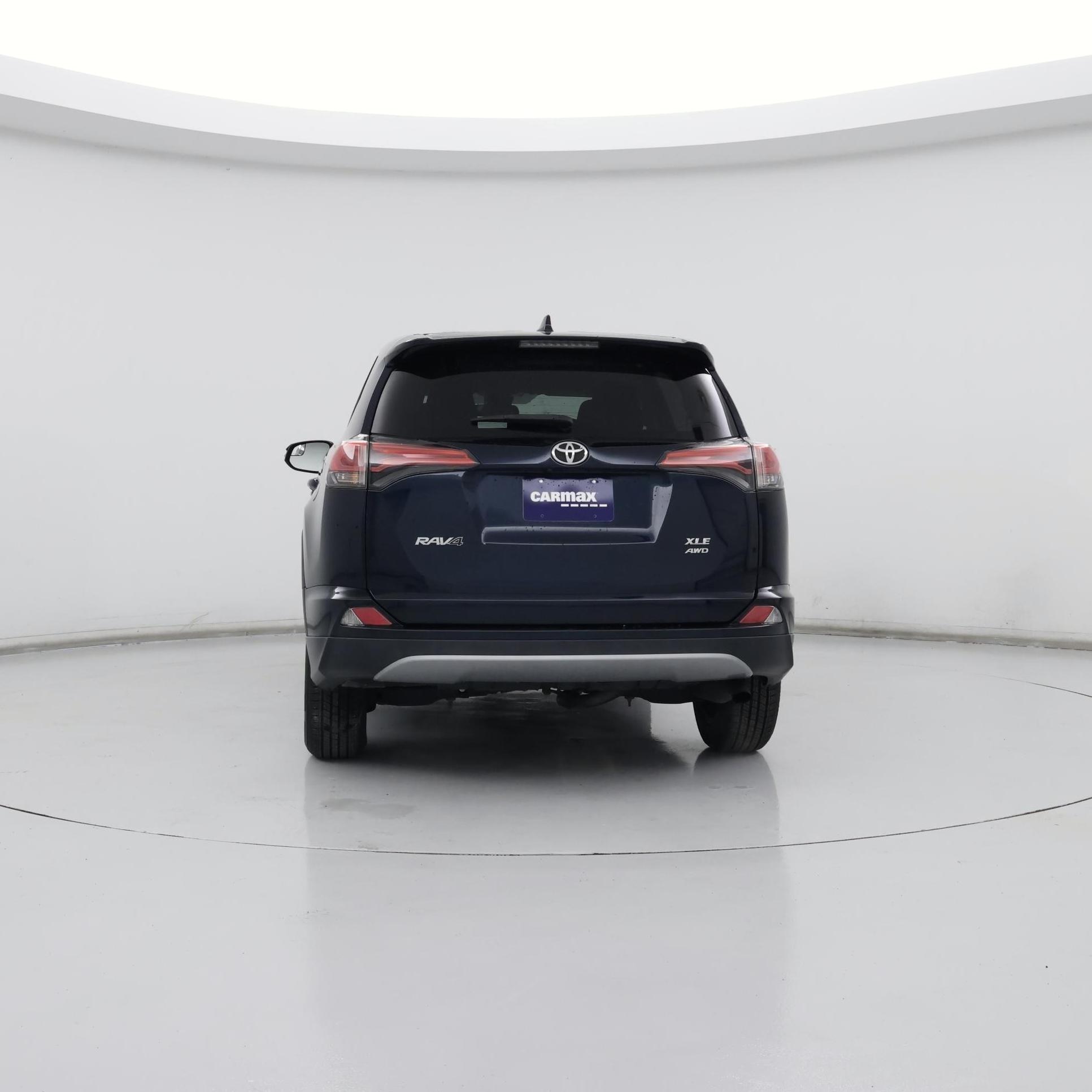 Thumbnail: 2018 Toyota RAV4 - 6