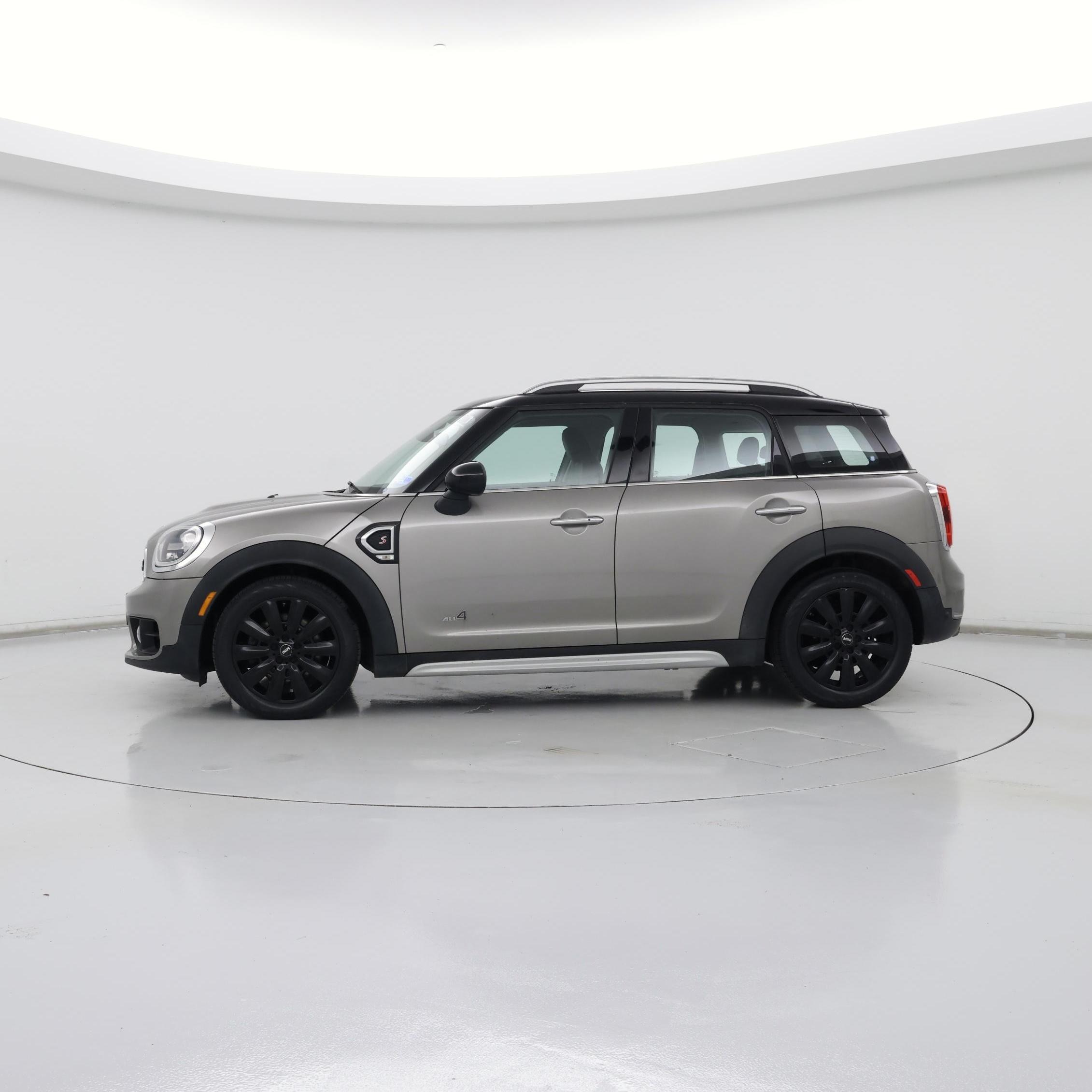 Thumbnail: 2019 MINI Cooper Countryman - 3