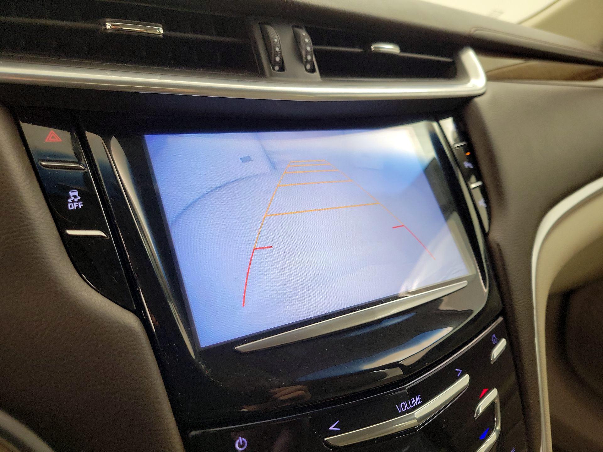 Thumbnail: 2017 Cadillac XTS - 15