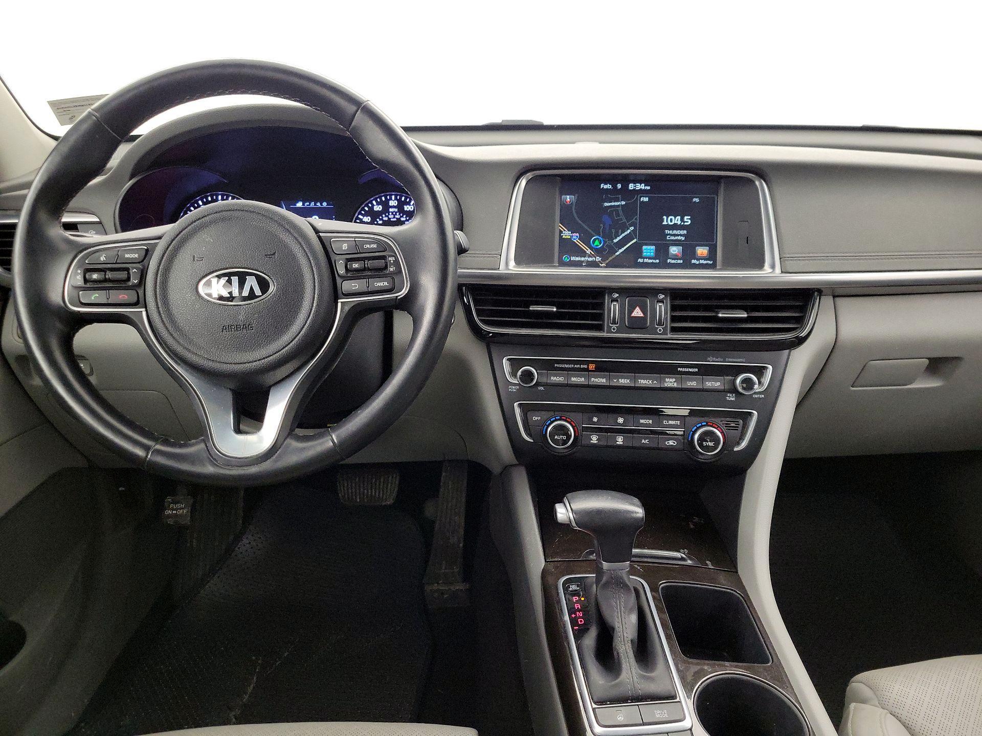 Thumbnail: 2017 Kia Optima - 9