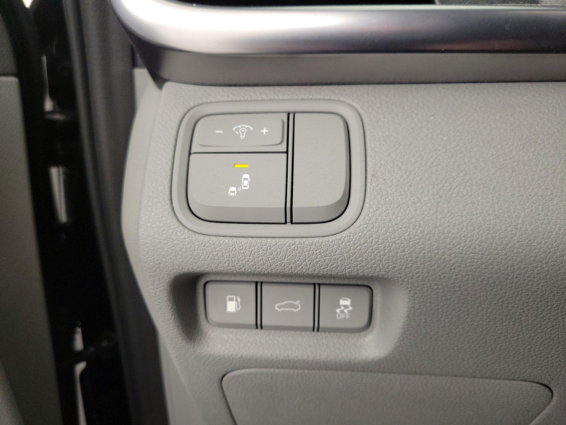 Thumbnail: 2017 Kia Optima - 13