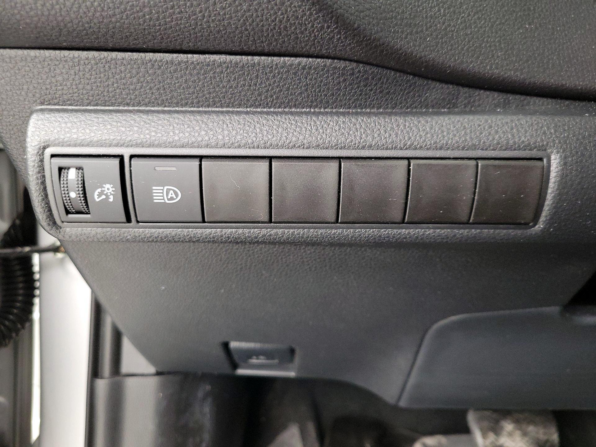 Thumbnail: 2024 Toyota Corolla - 13