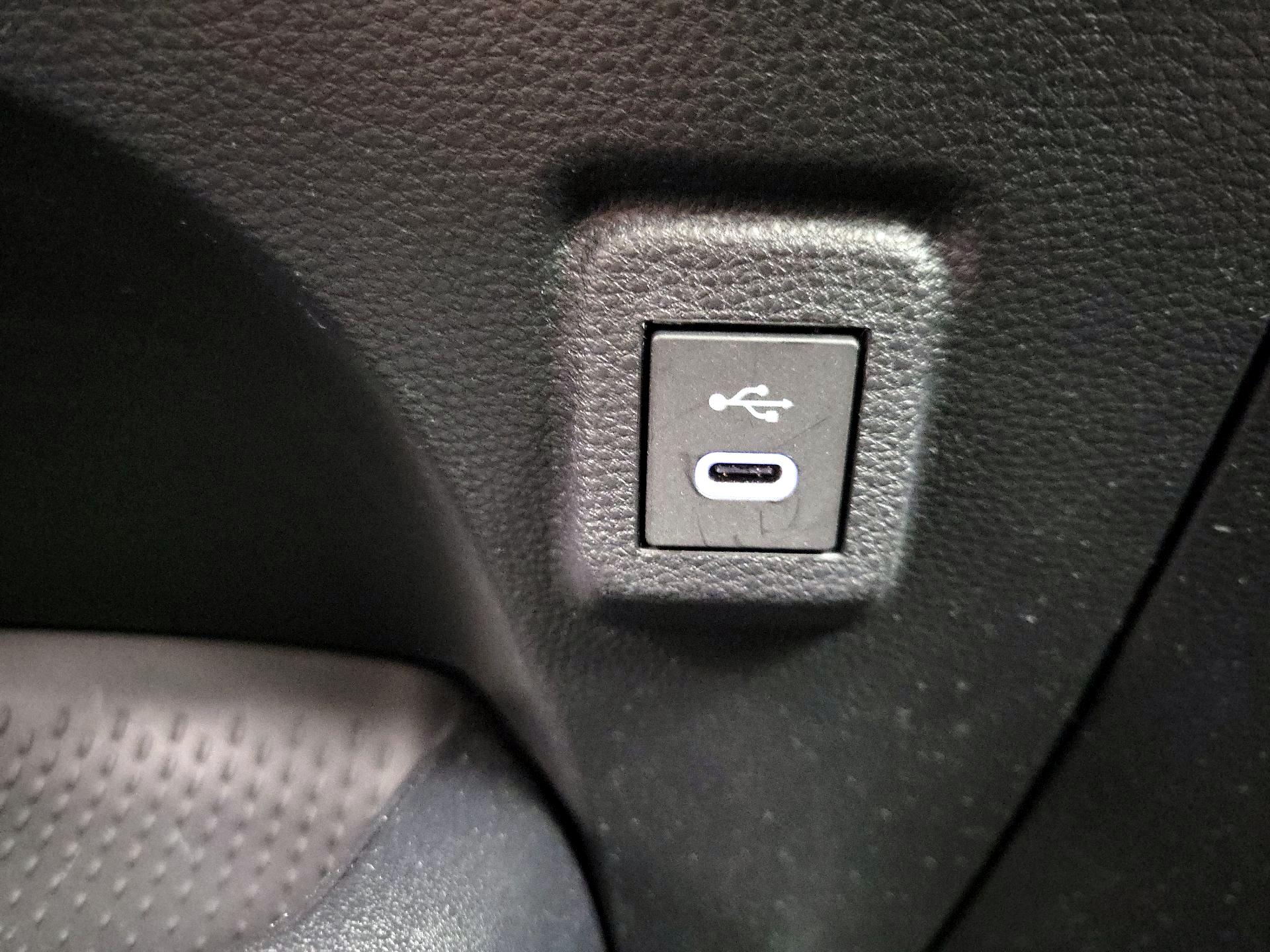 Thumbnail: 2024 Toyota Corolla - 18