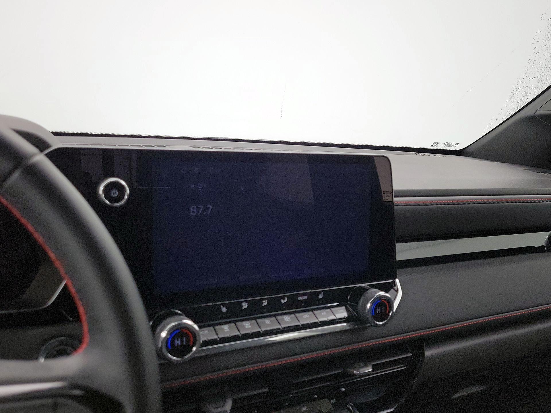 Thumbnail: 2023 Chevrolet Colorado - 15