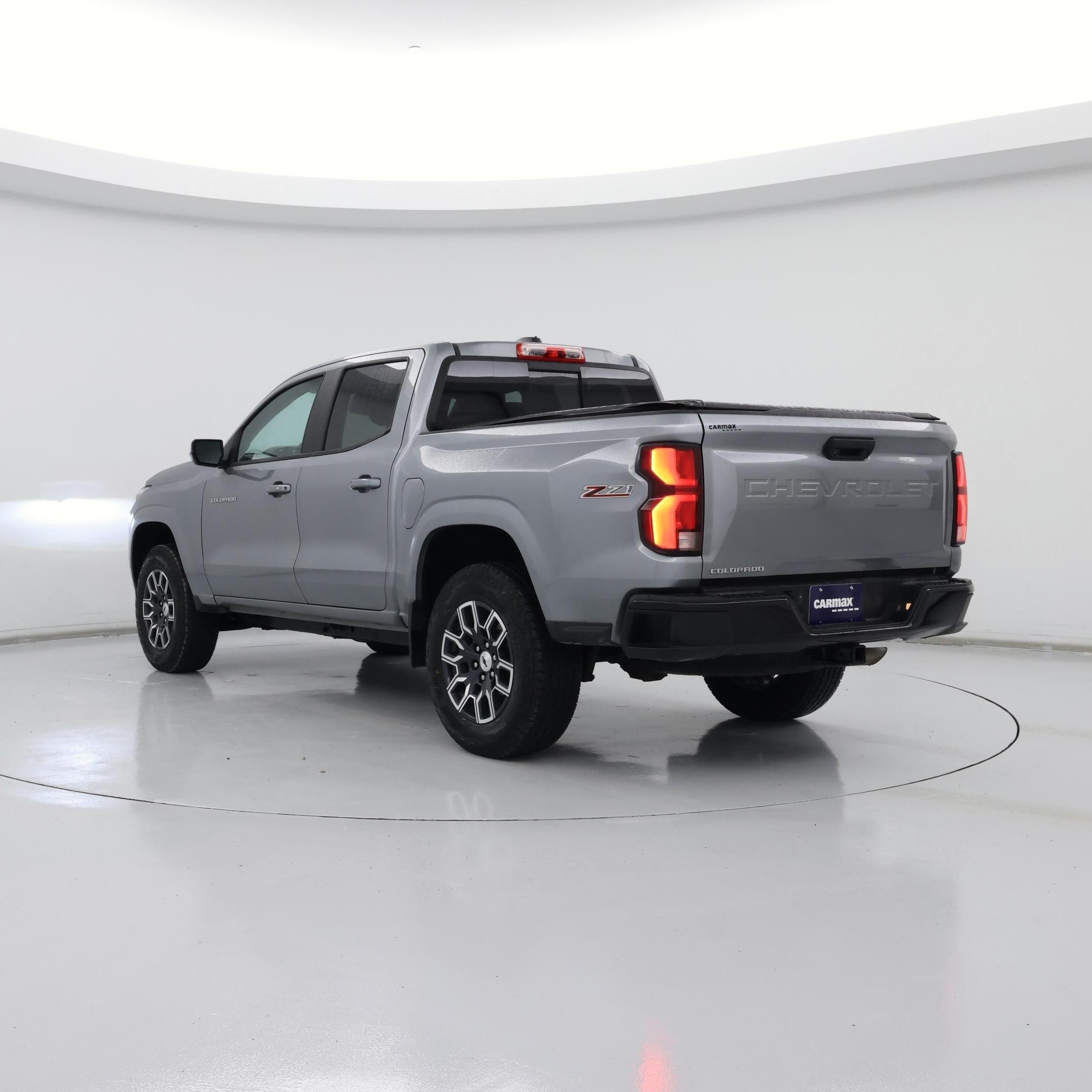 Thumbnail: 2023 Chevrolet Colorado - 2