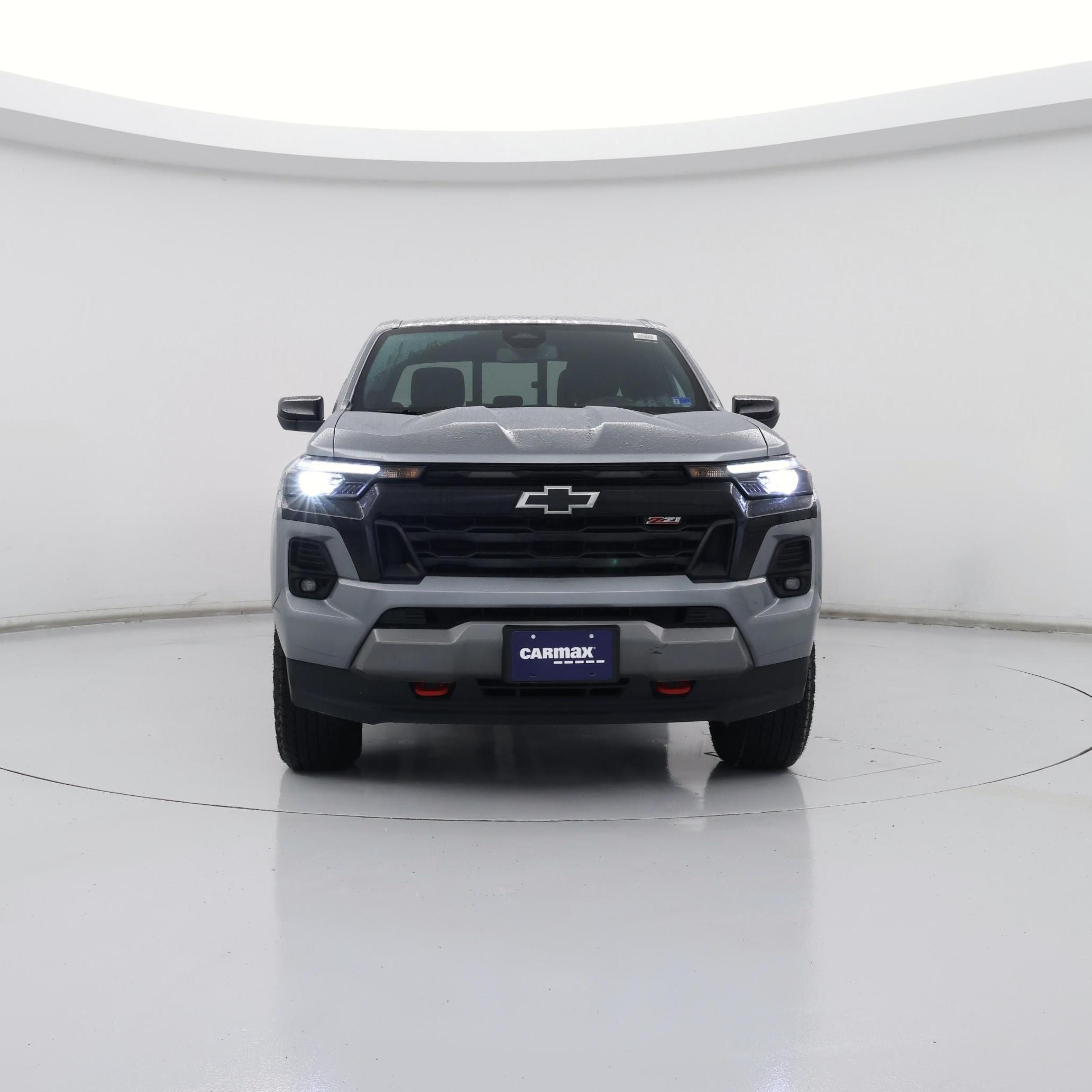 Thumbnail: 2023 Chevrolet Colorado - 5