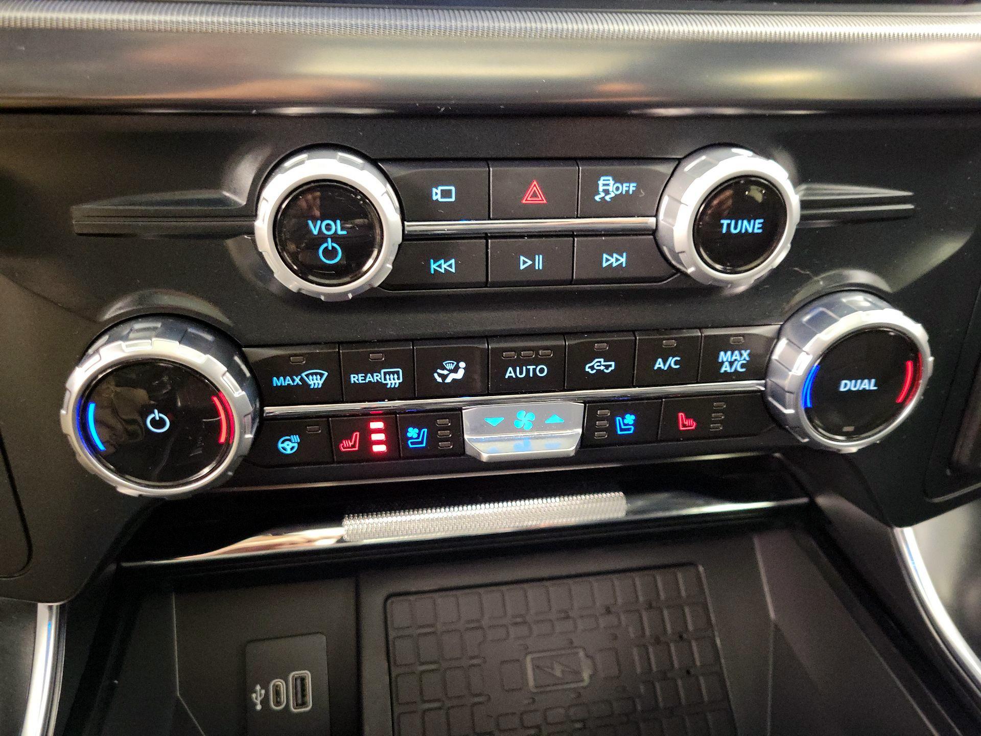 Thumbnail: 2025 Ford F-150 - 17