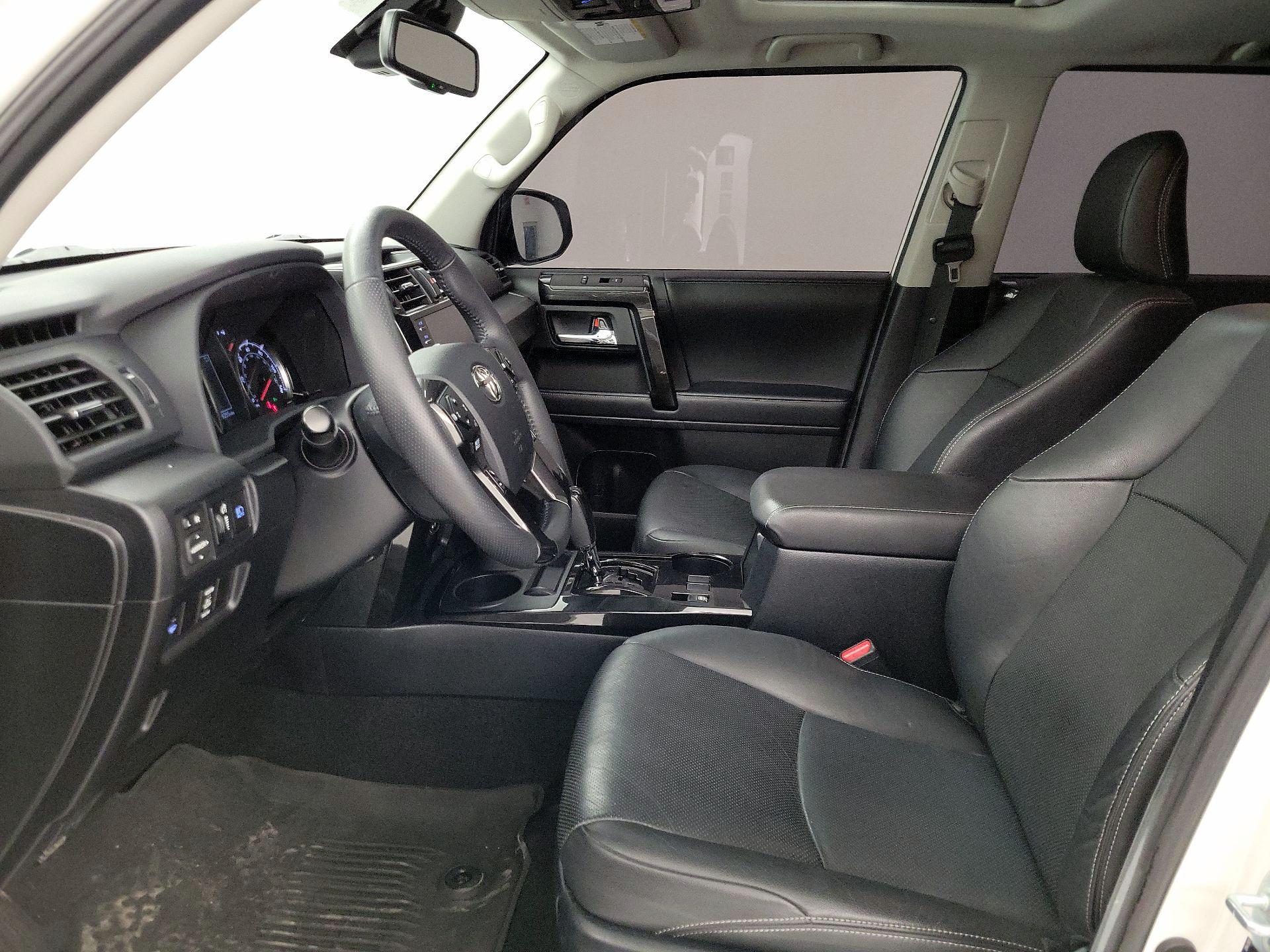 Thumbnail: 2021 Toyota 4Runner - 11