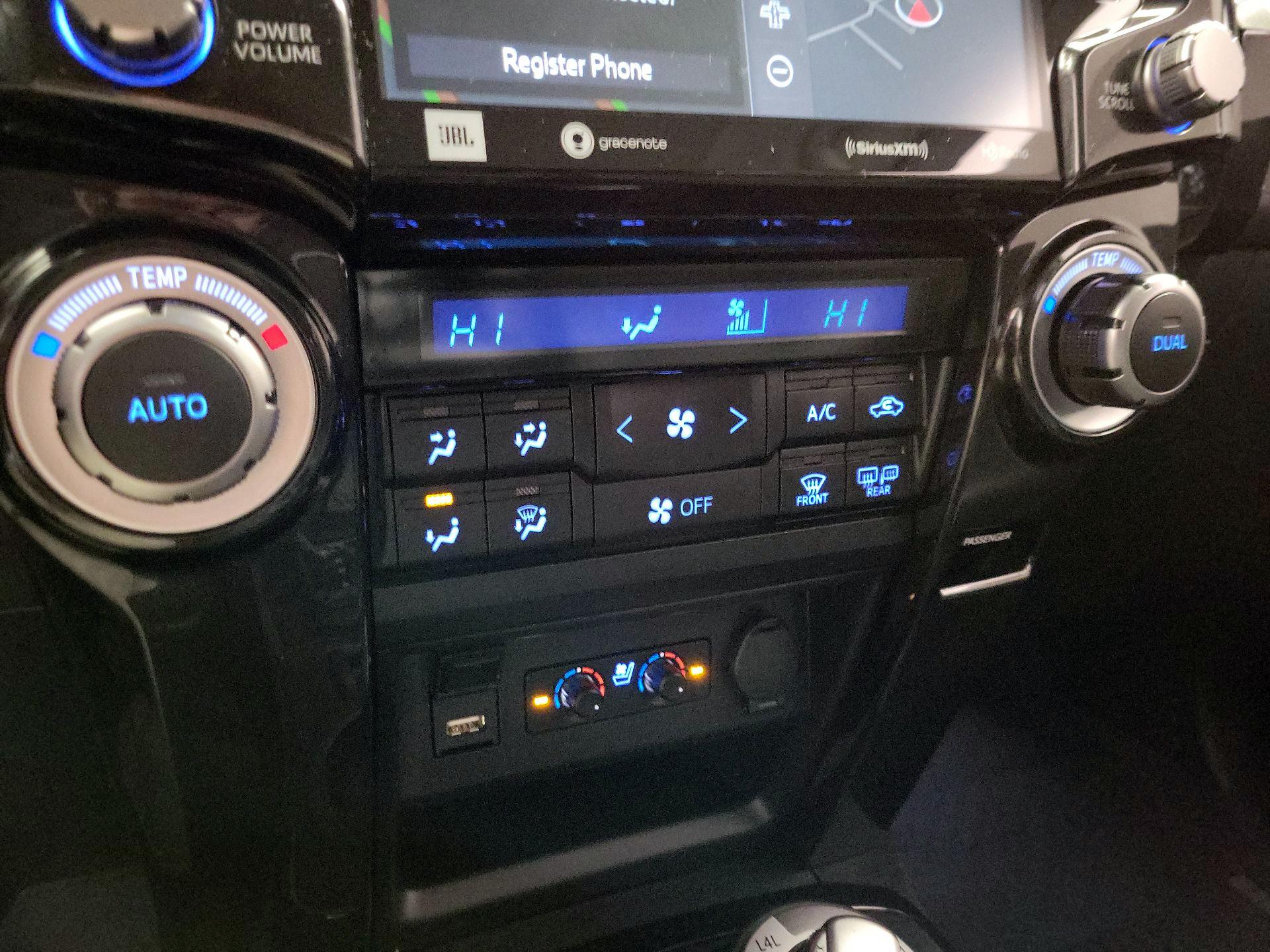 Thumbnail: 2021 Toyota 4Runner - 17